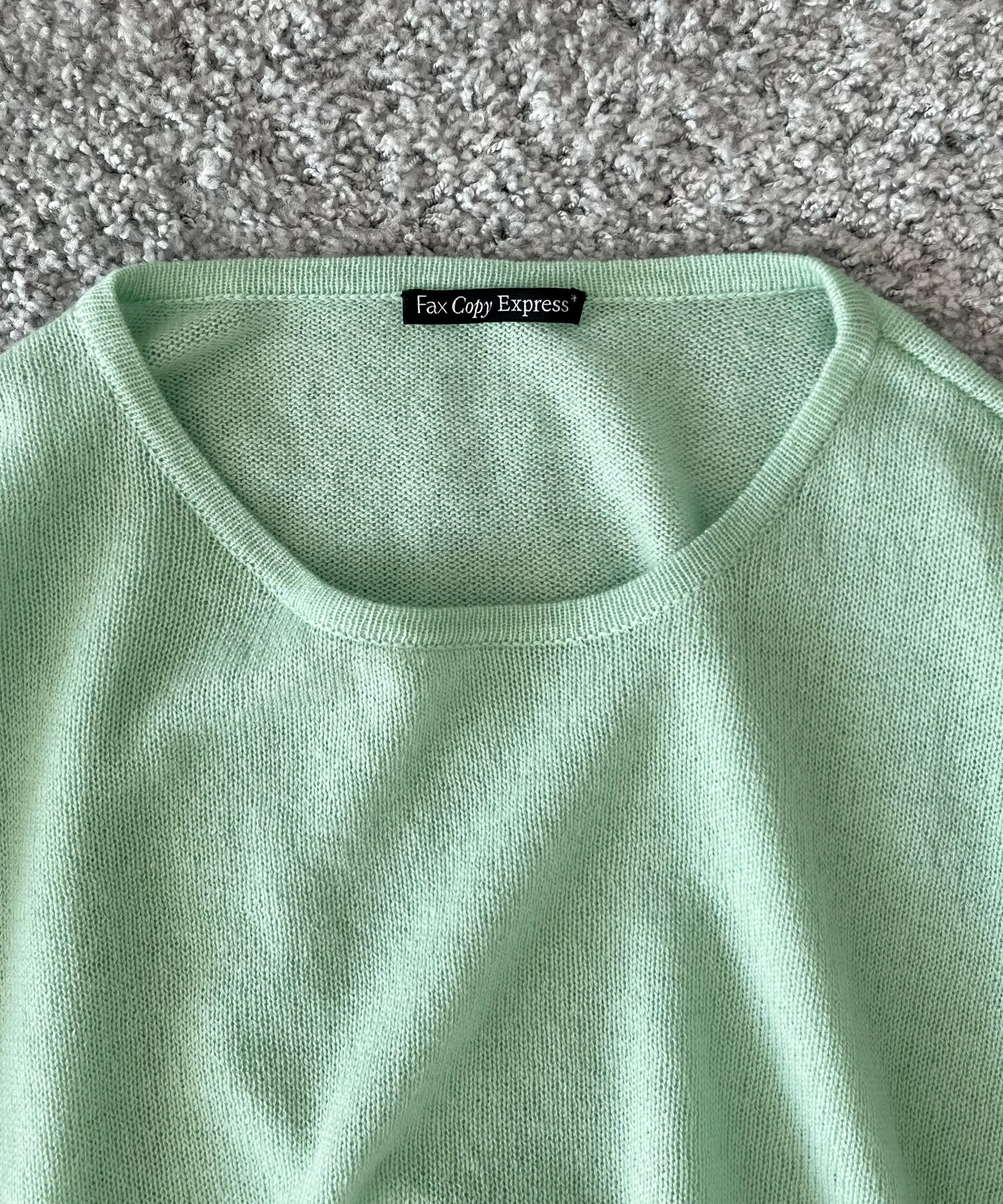 Fax Copy Express Afternoon stretch off-shoulder wrap "LEMON GREEN"