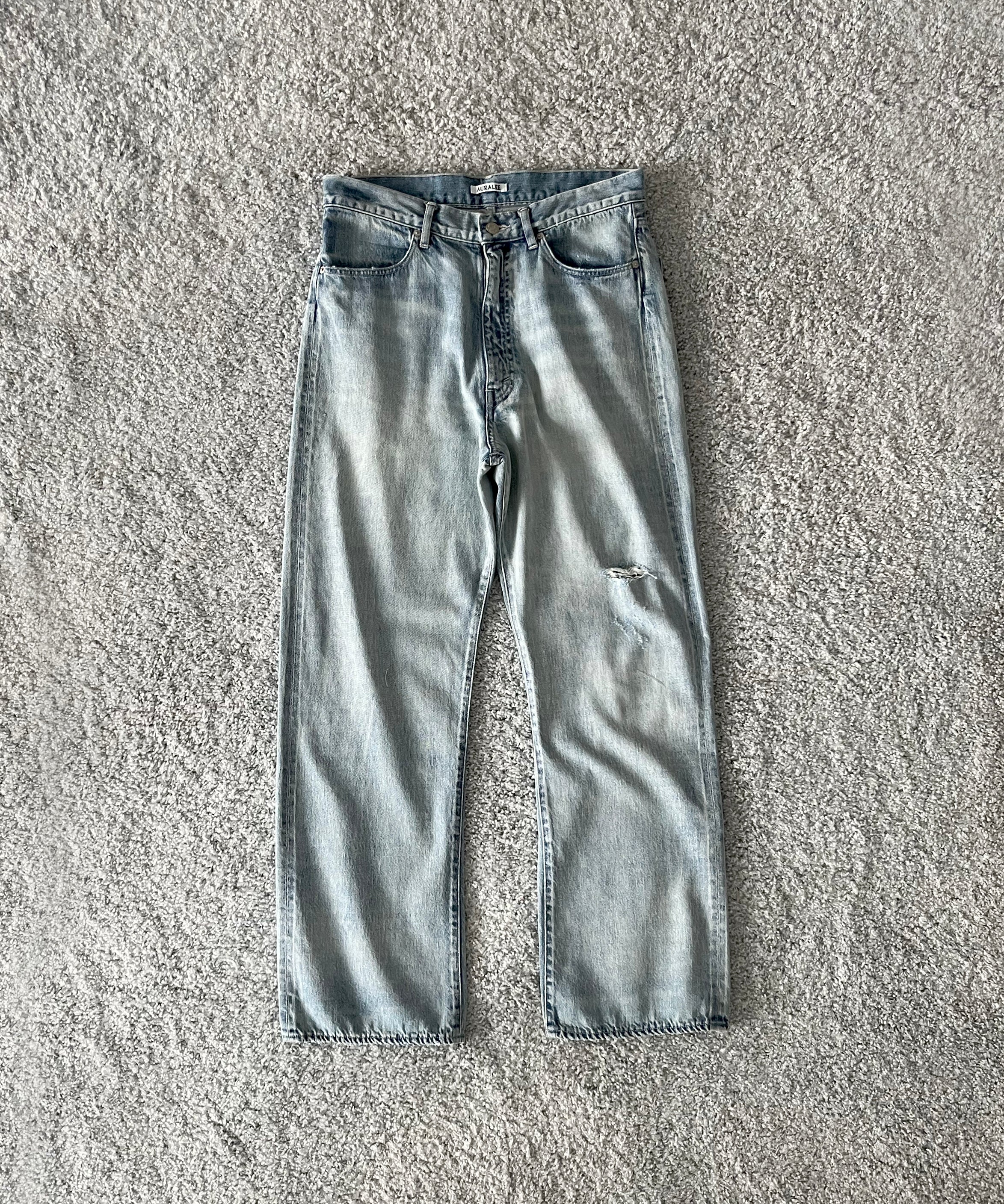AURALEE Faded selvedge light denim pants "LIGHT INDIGO"