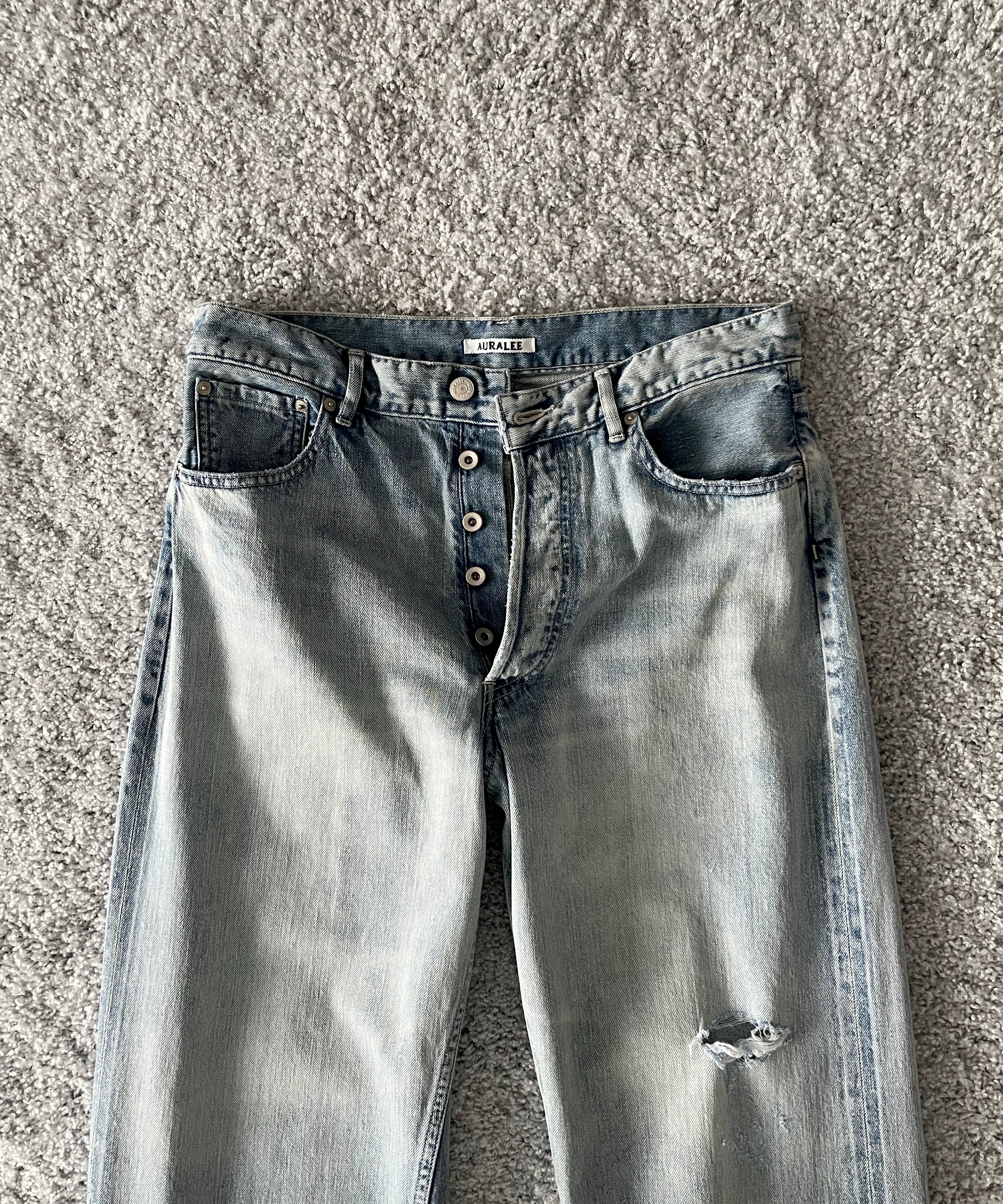 AURALEE Faded selvedge light denim wide pants "LIGHT INDIGO"