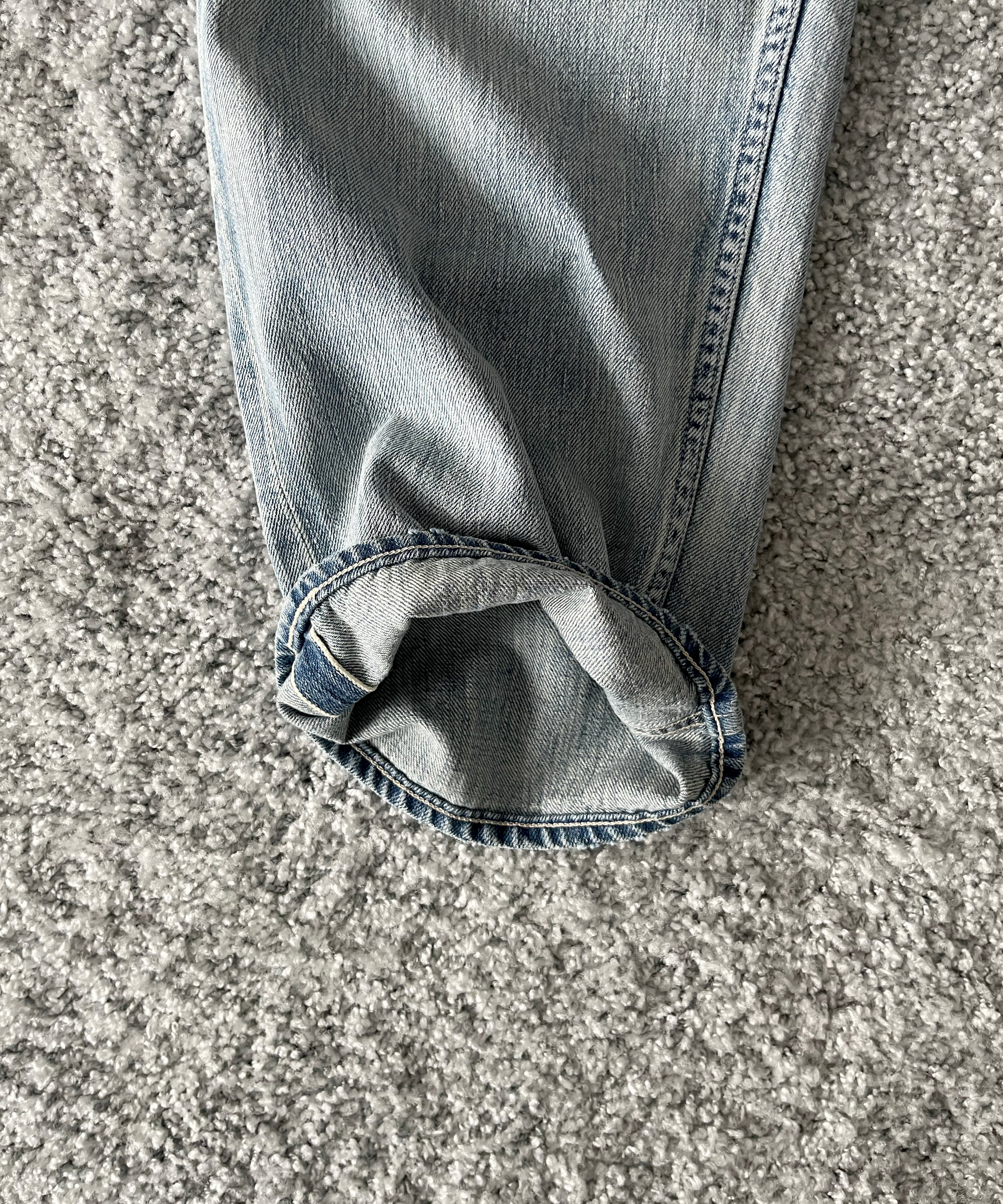 AURALEE Faded selvedge light denim wide pants "LIGHT INDIGO"