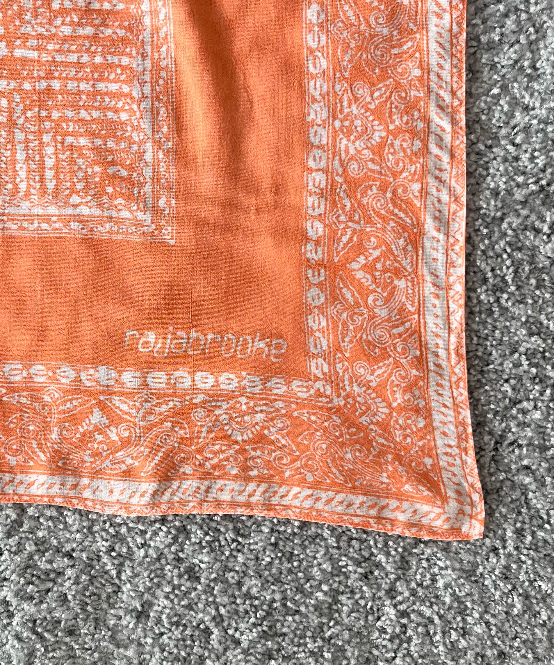 rajabrooke Batik wau handkerchief "SALMON PINK"