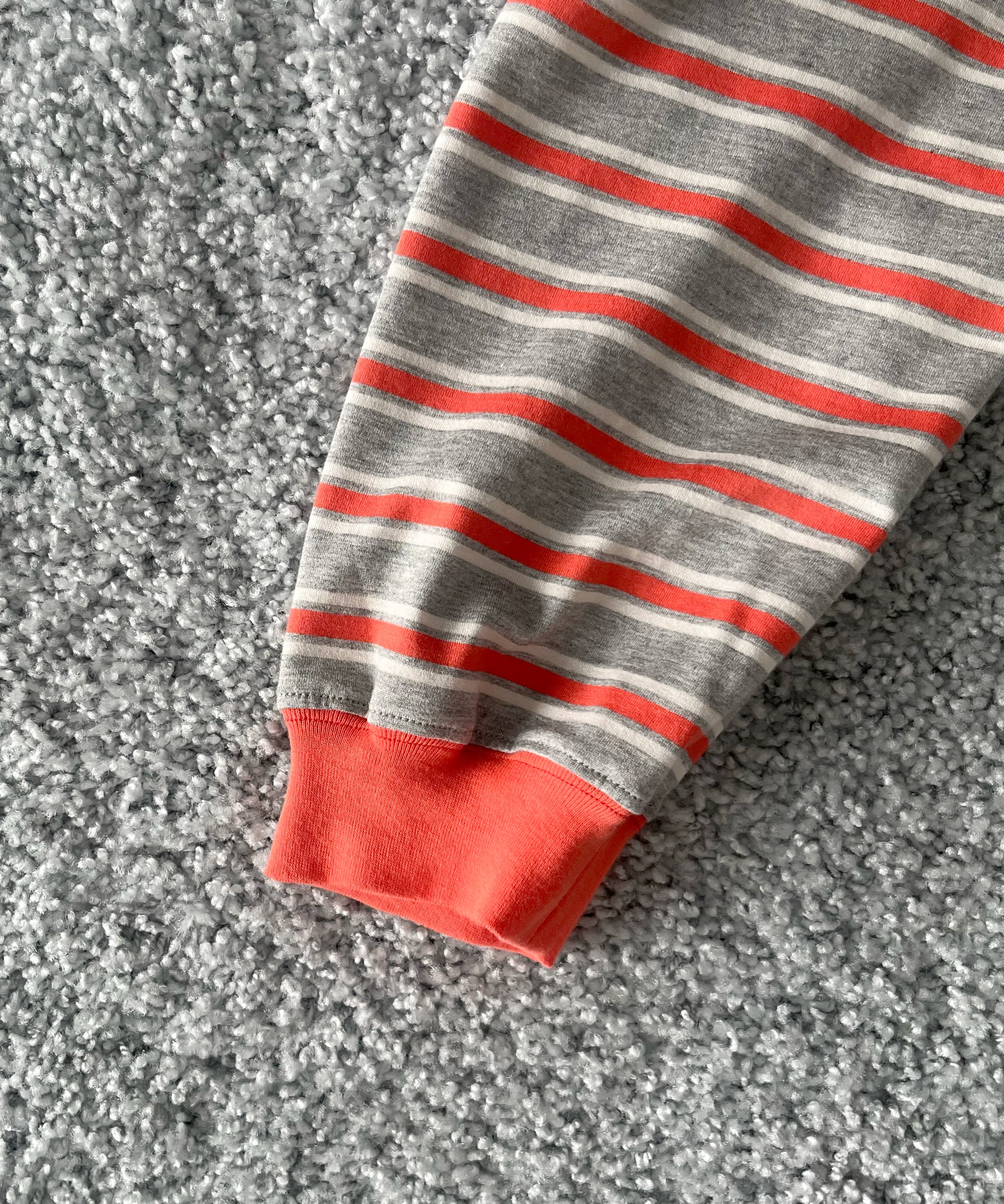 KAIKO V neck border l/s t-shirt “RED”