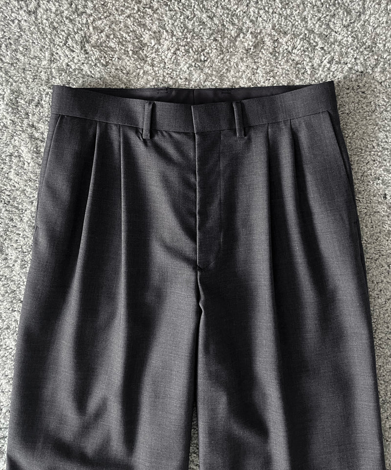 DEVINUSAGE Loose slacks "GRAY"