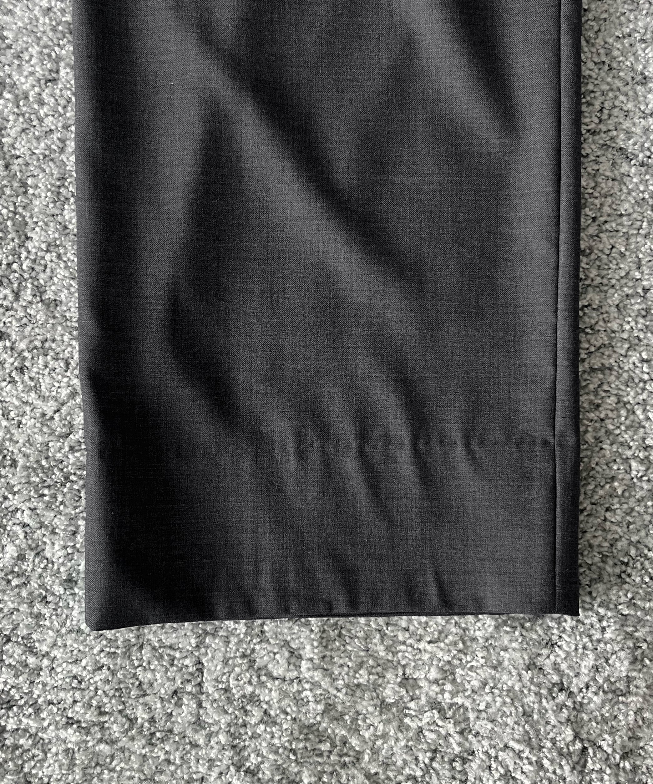 DEVINUSAGE Loose slacks "GRAY"