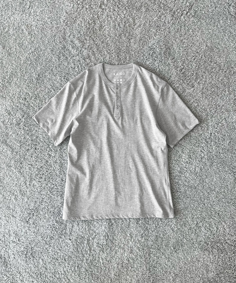 KAIKO H neck t-shirts "TOP GRAY"
