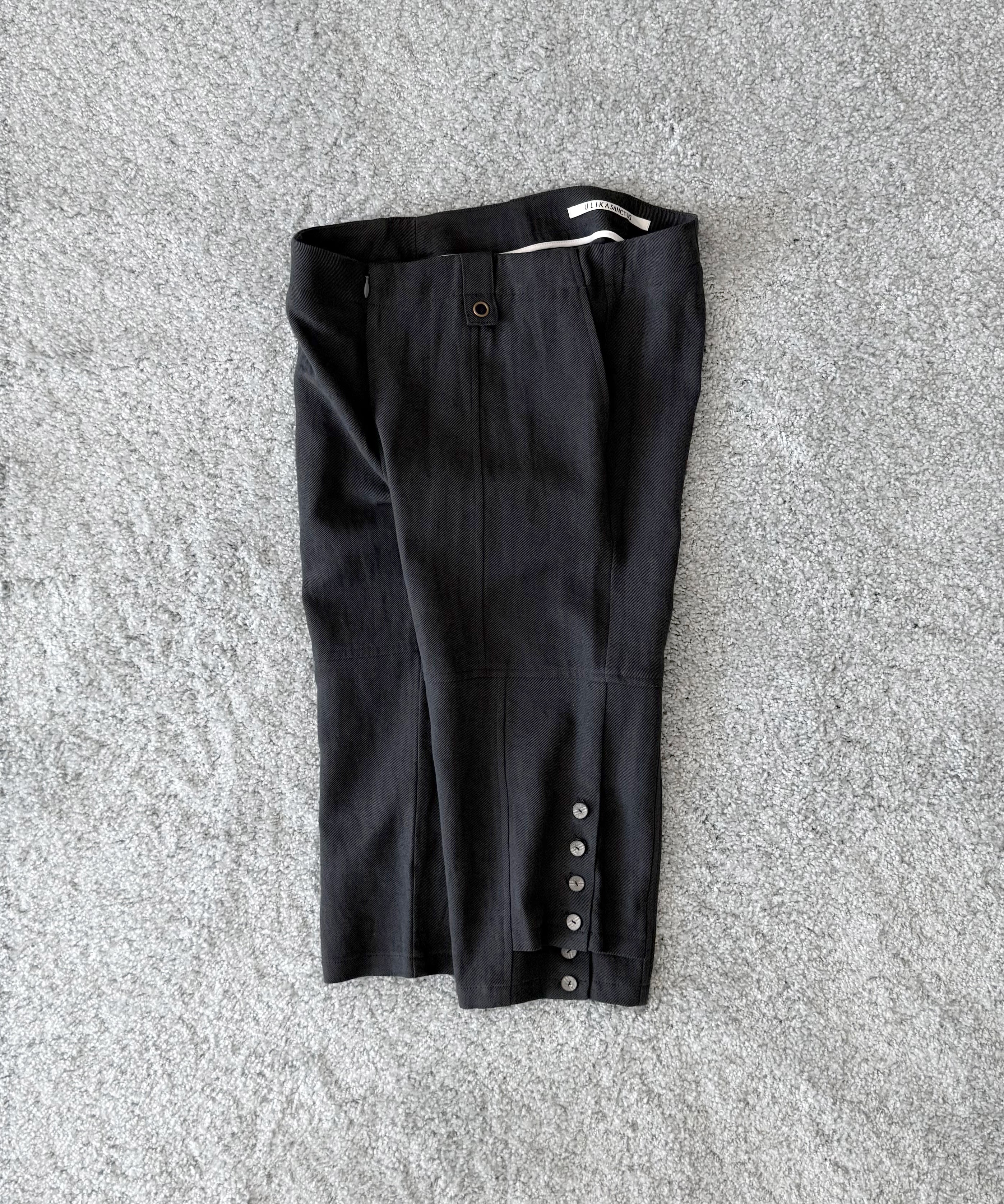 ULIKASANCTUS Double layered cropped pants "CHARCOAL"
