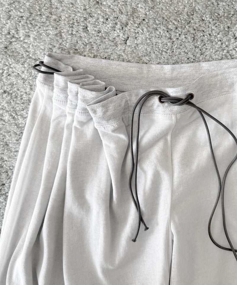 ULIKASANCTUS Curtain half pants "WHITE"