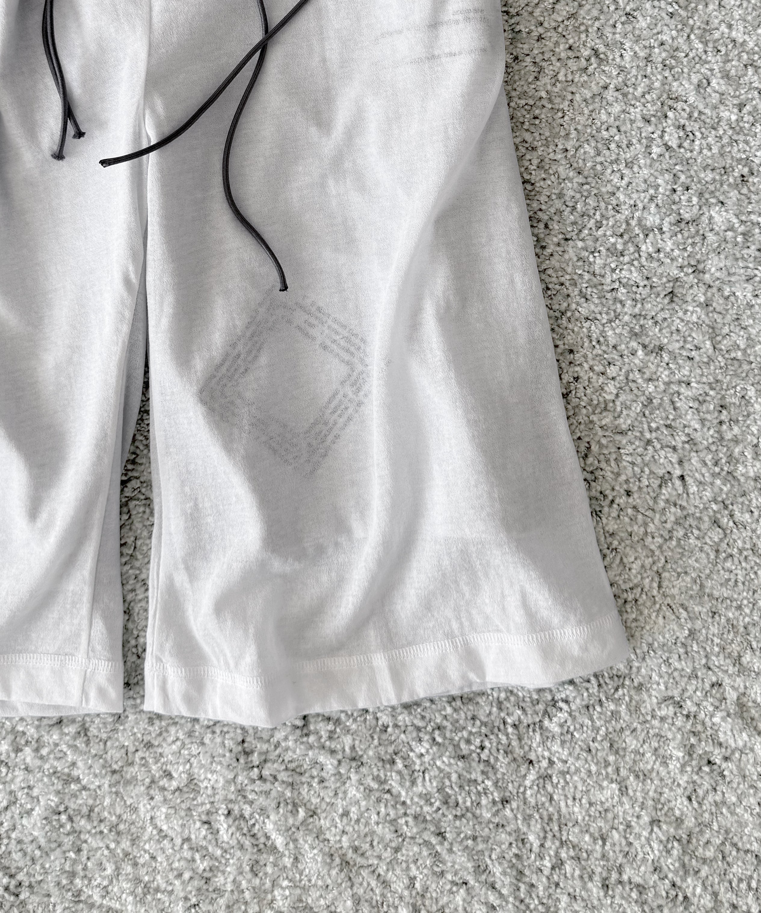 ULIKASANCTUS Curtain half pants "WHITE"