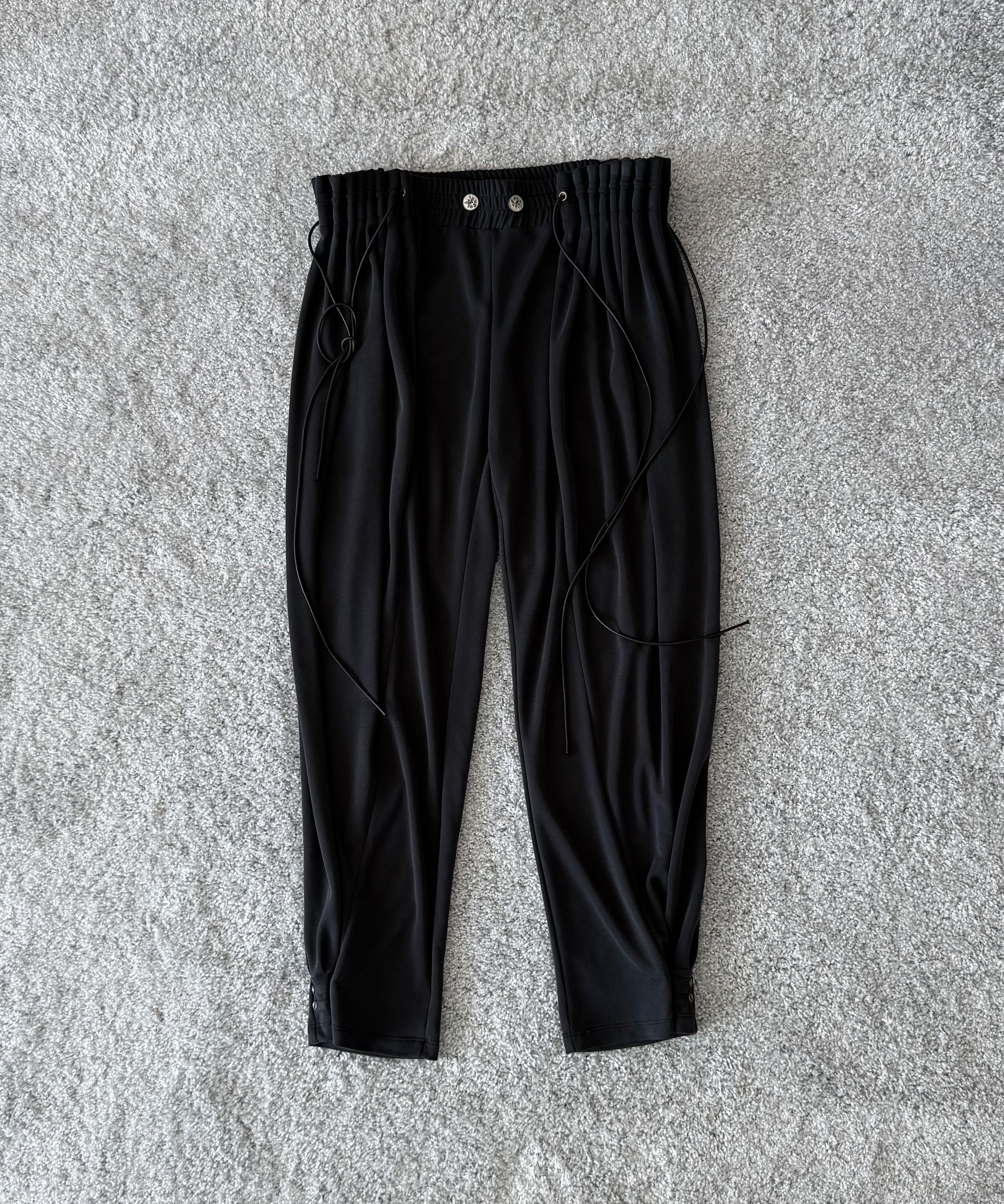 ULIKASANCTUS Curtain jogger pants "WASHED BLACK"