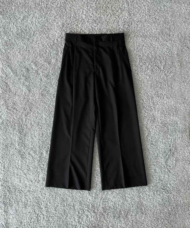 THIS No.1 "BLACK"