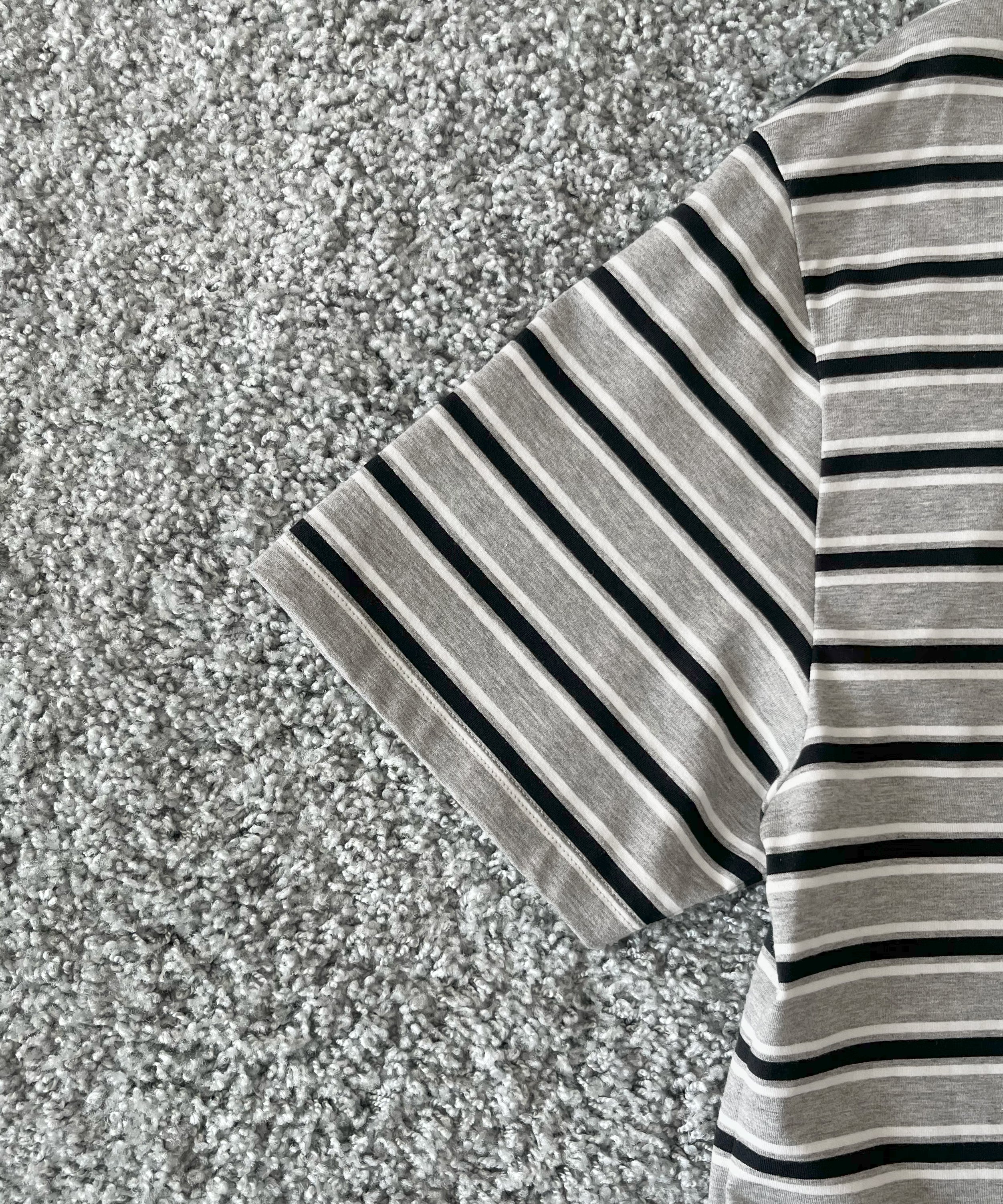 KAIKO C neck border t-shirts "TOP GRAY"