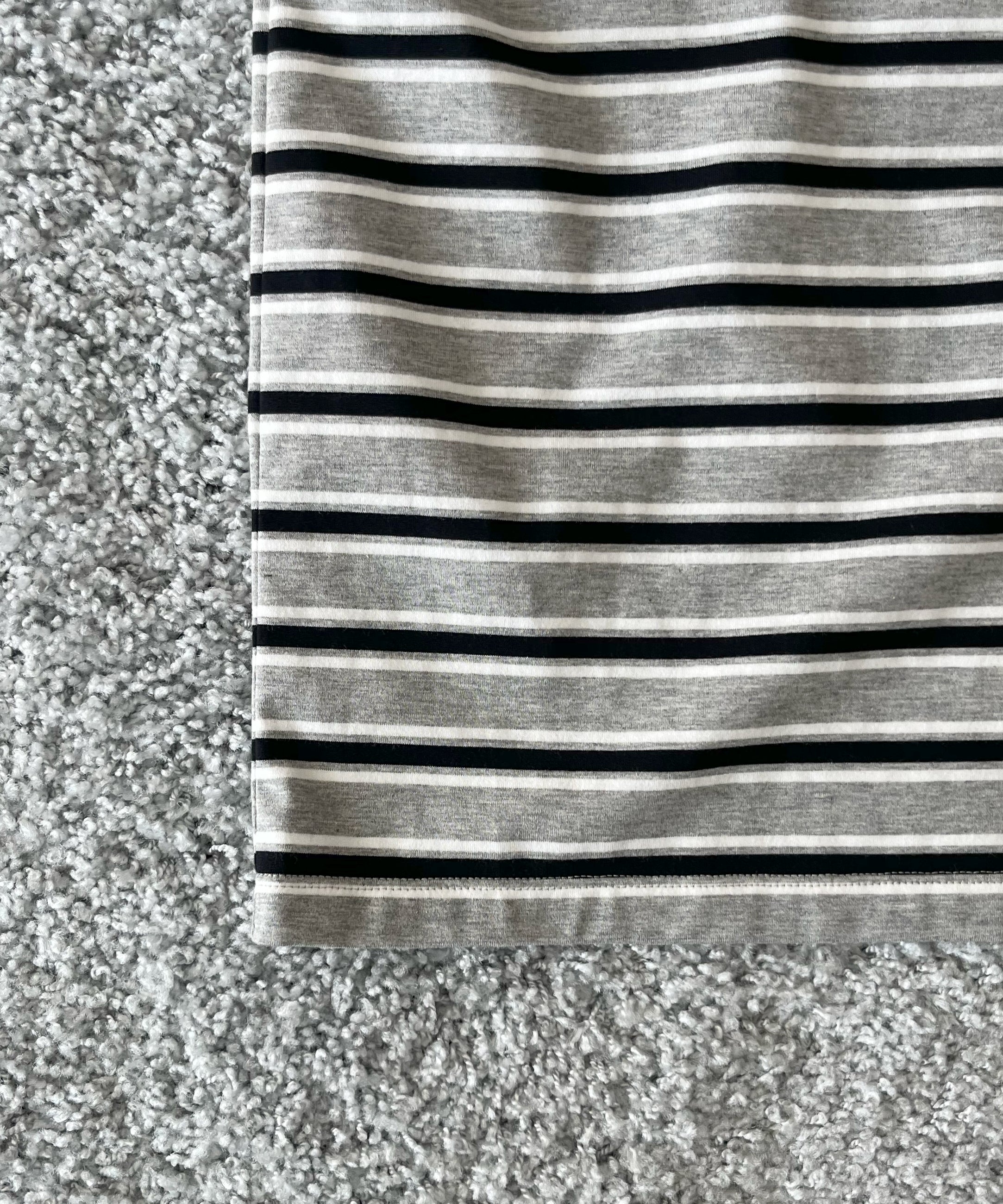 KAIKO V neck border t-shirts "TOP GRAY"