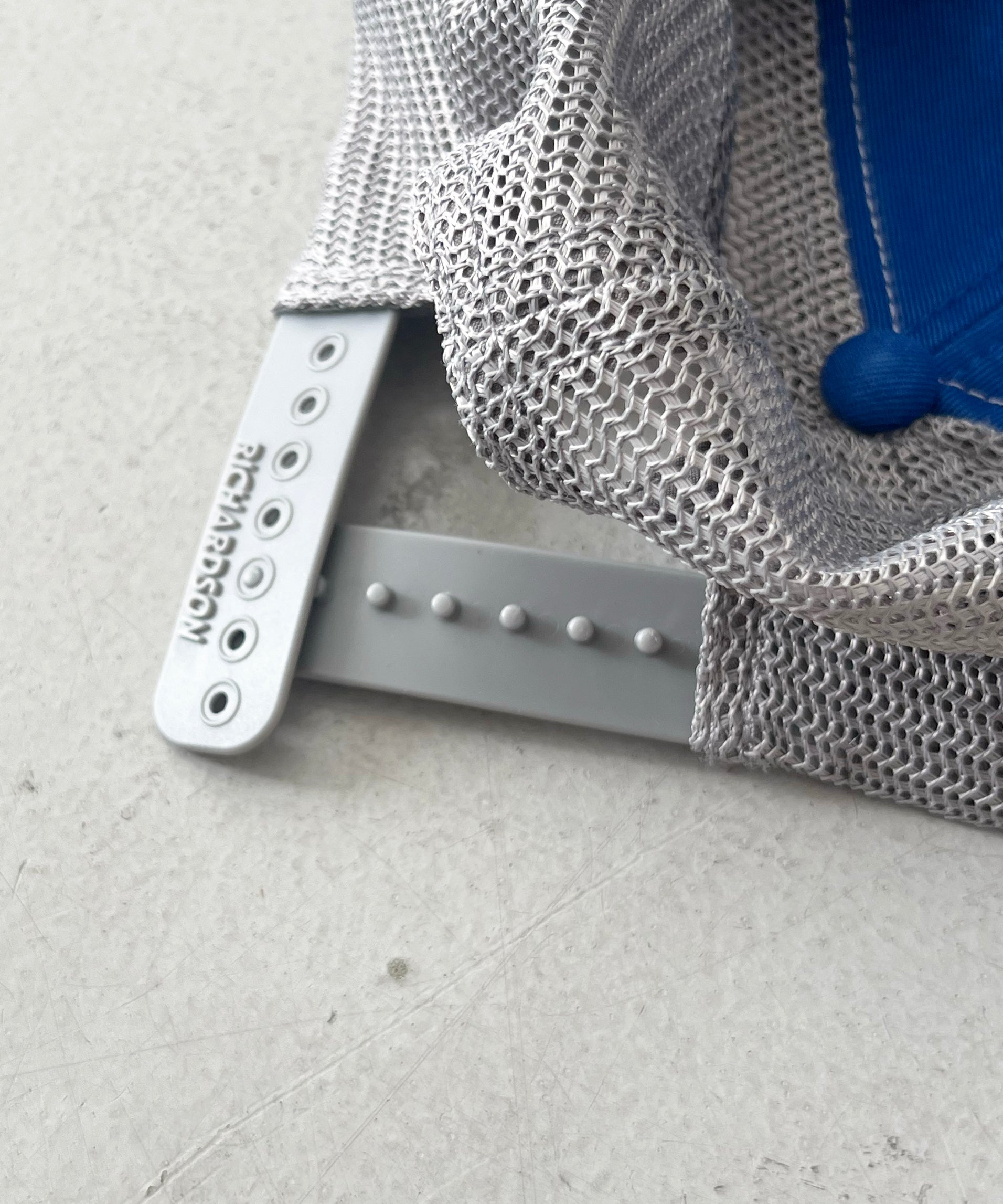 【EXCLUSIVE】gourmet jeans Mesh cap gourmet jeans "BLUE×GRAY"