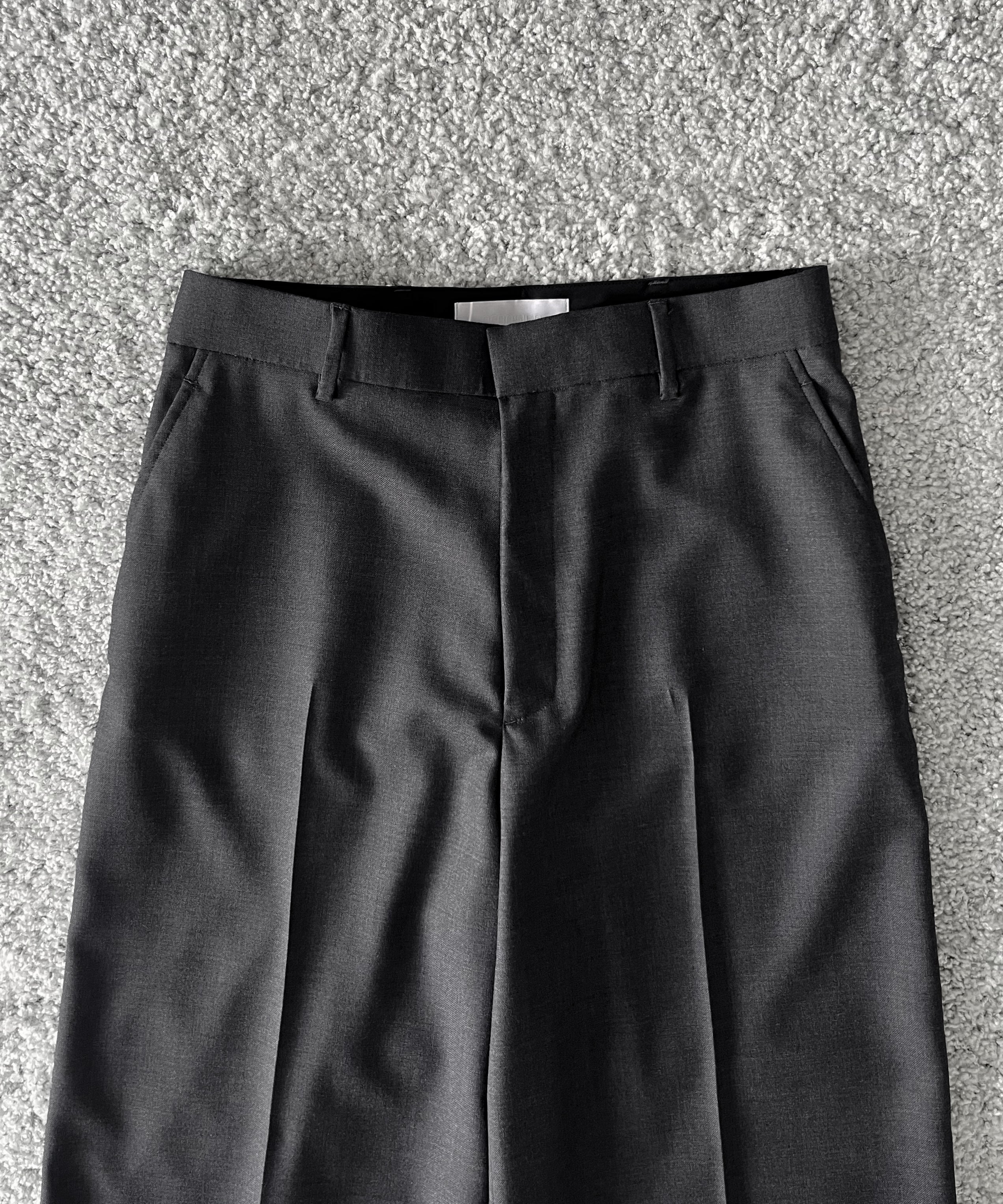 NEONSIGN【ネオンサイン】【EXCLUSIVE】Anatomic straight slacks