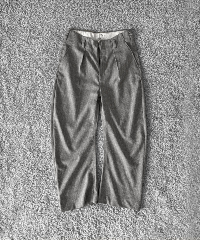 saby Slim curved flare pants 〈type tuck-baggy〉-recycled tr nep tweed "BROWN”