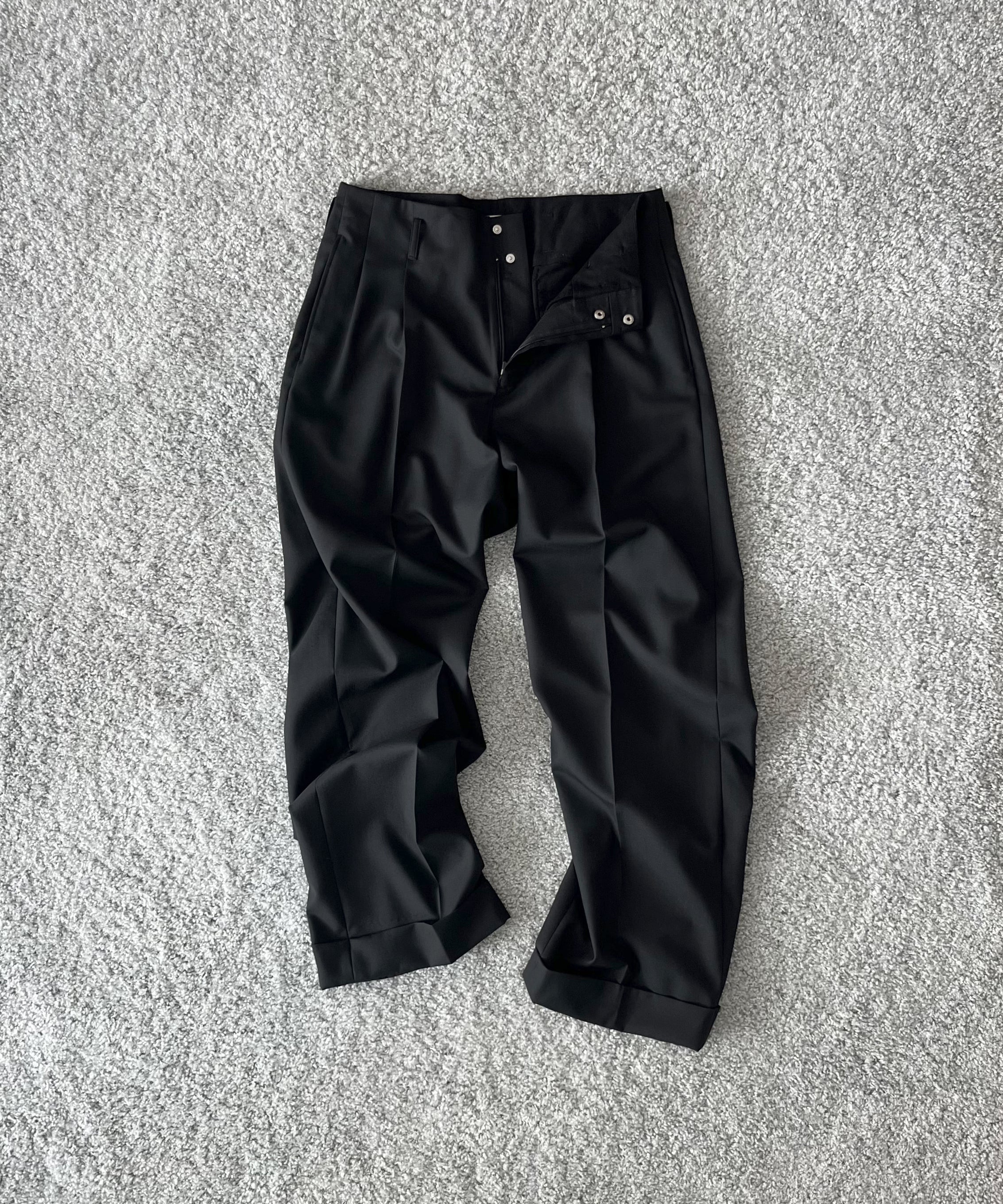 KAIKO Wool wide slacks "BLACK"