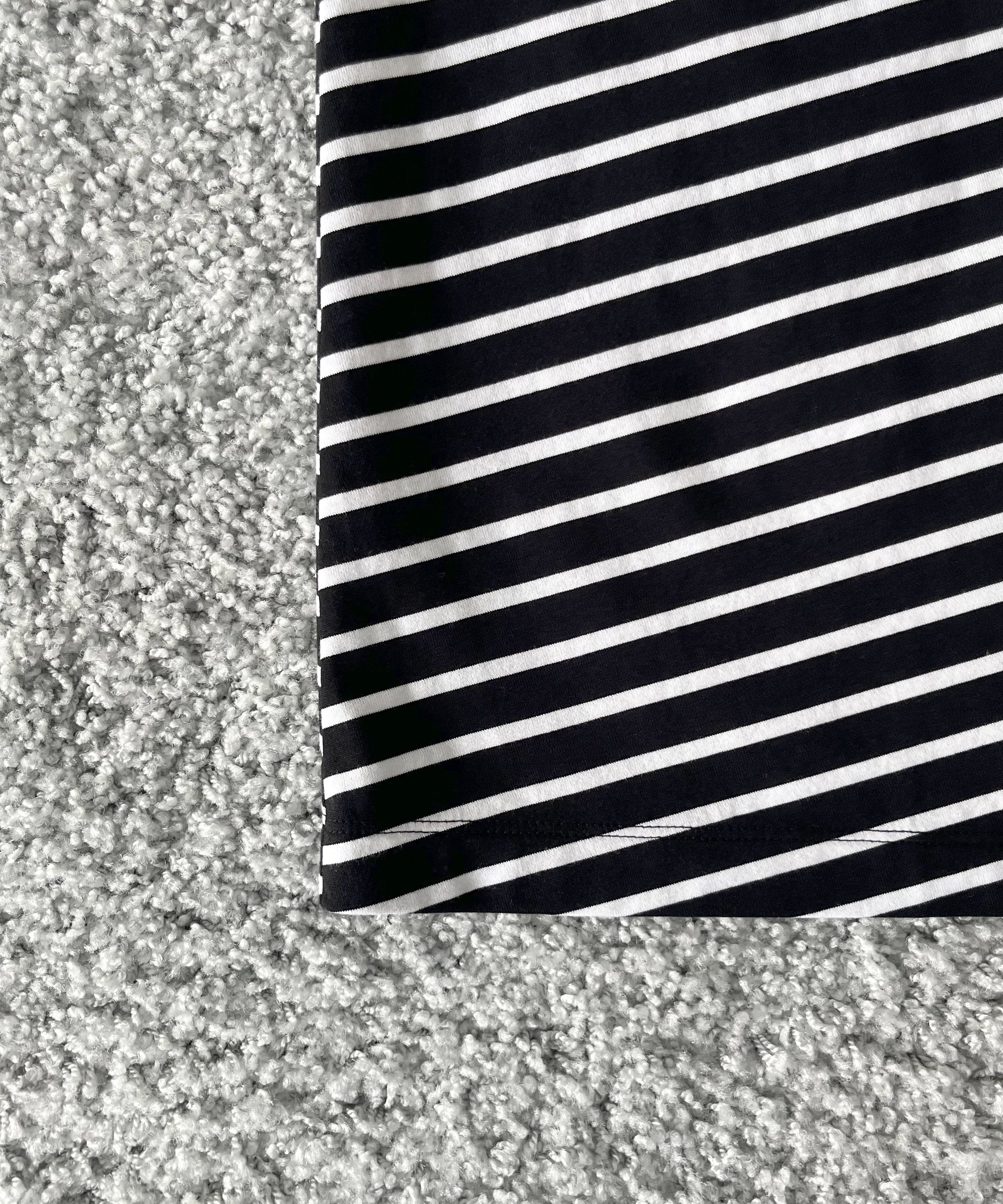 VOAAOV Border L/S Tee "BLACK / WHITE"