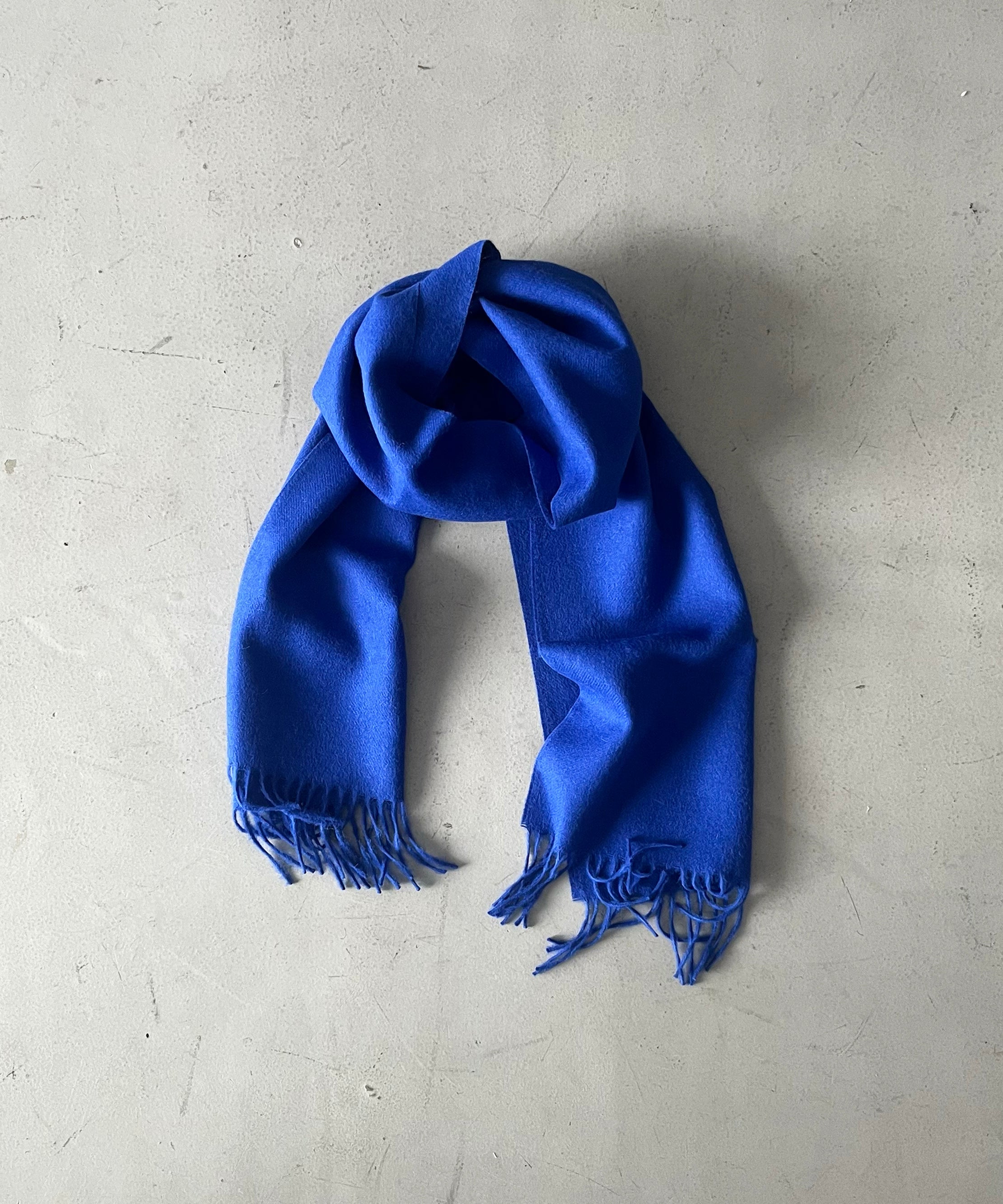 The Inoue Brothers Brushed scarf "LIGHT GREY"