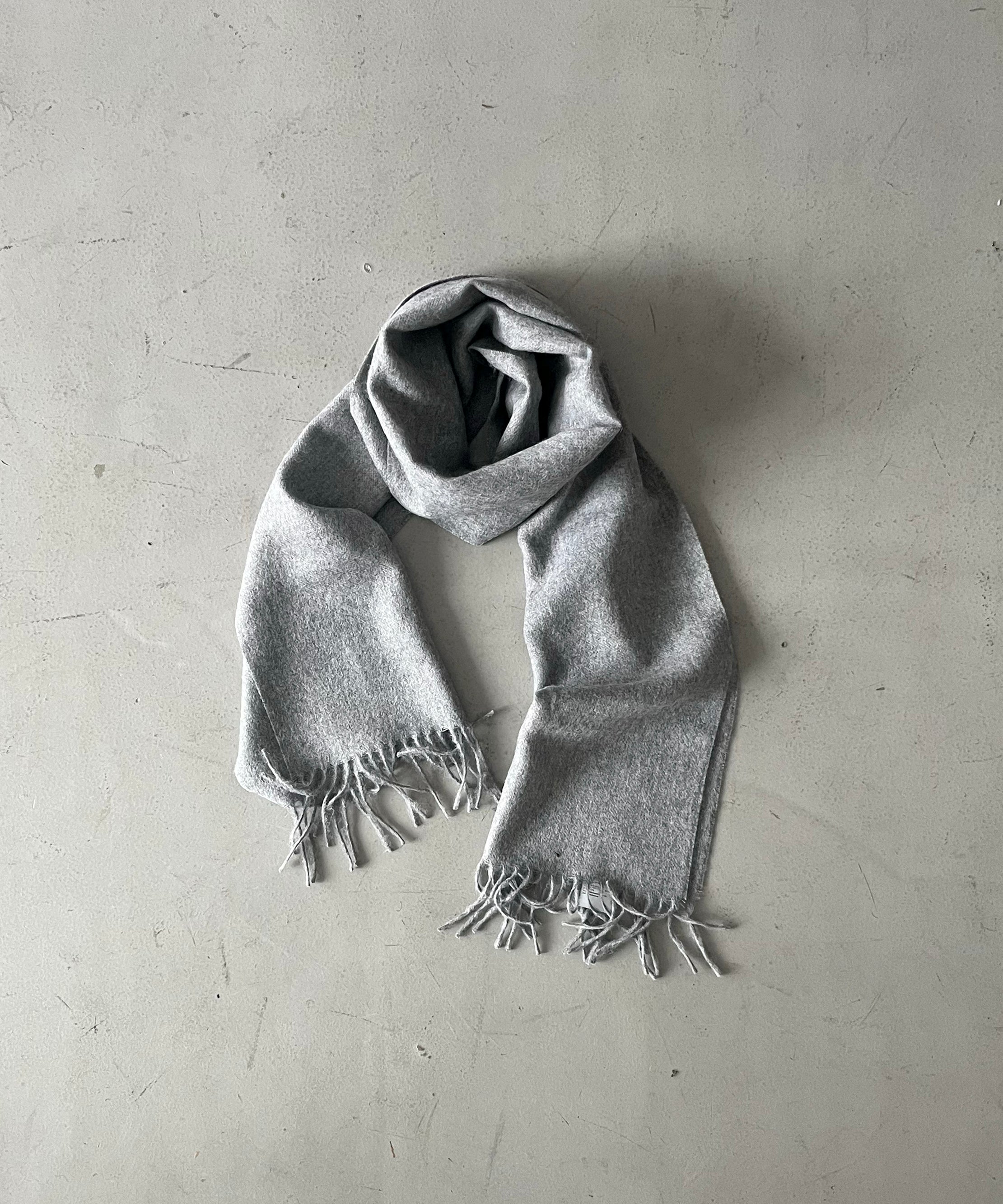 The Inoue Brothers Brushed scarf "CAMEL"