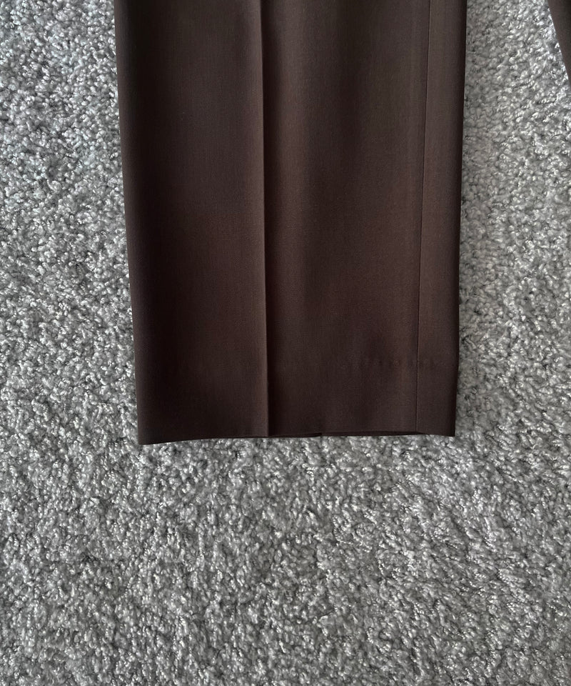 AURALEE Light wool max gabardine two-tuck slacks "DARK BROWN"
