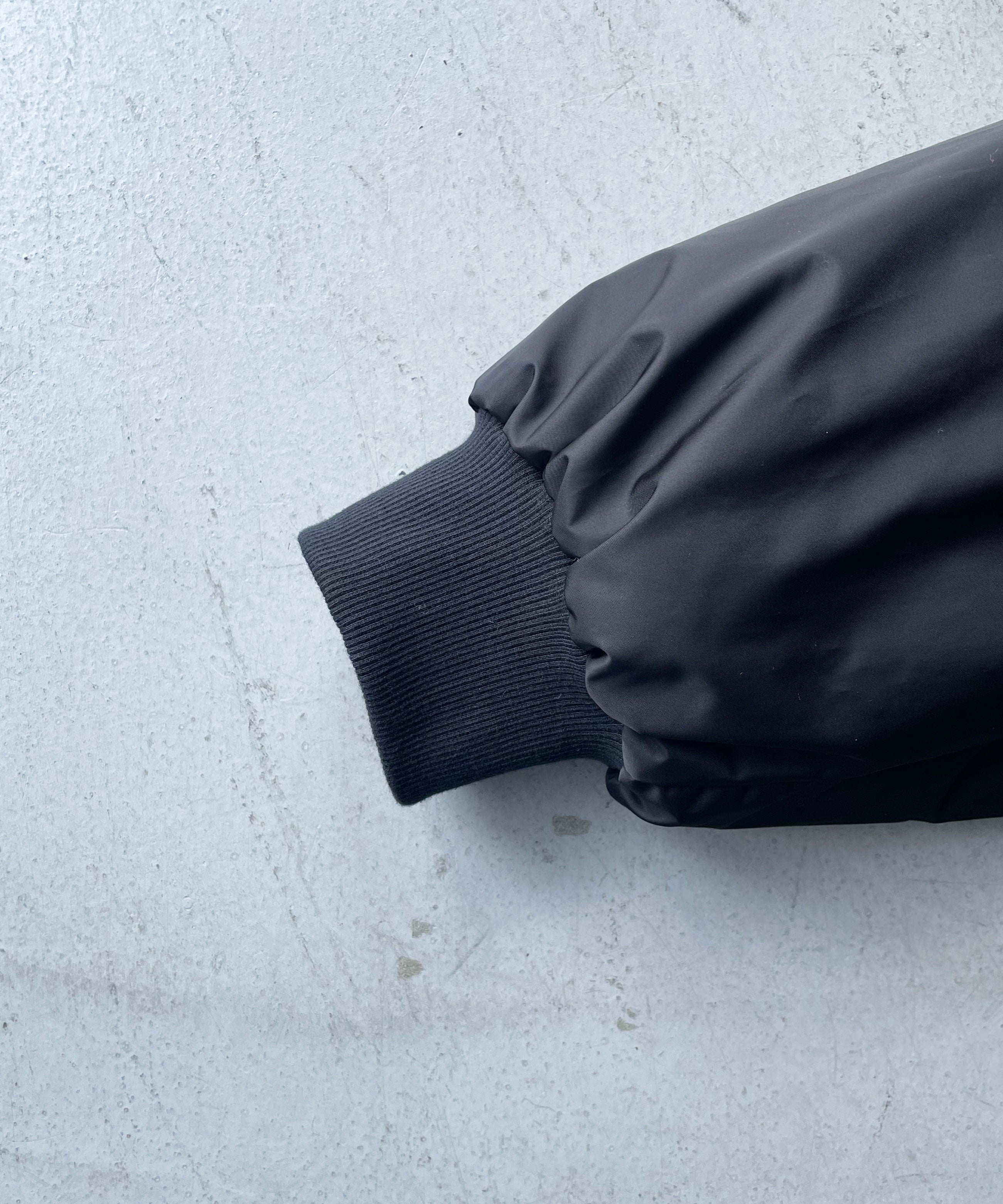 ryaw Hidden bomber jacket "BLACK"