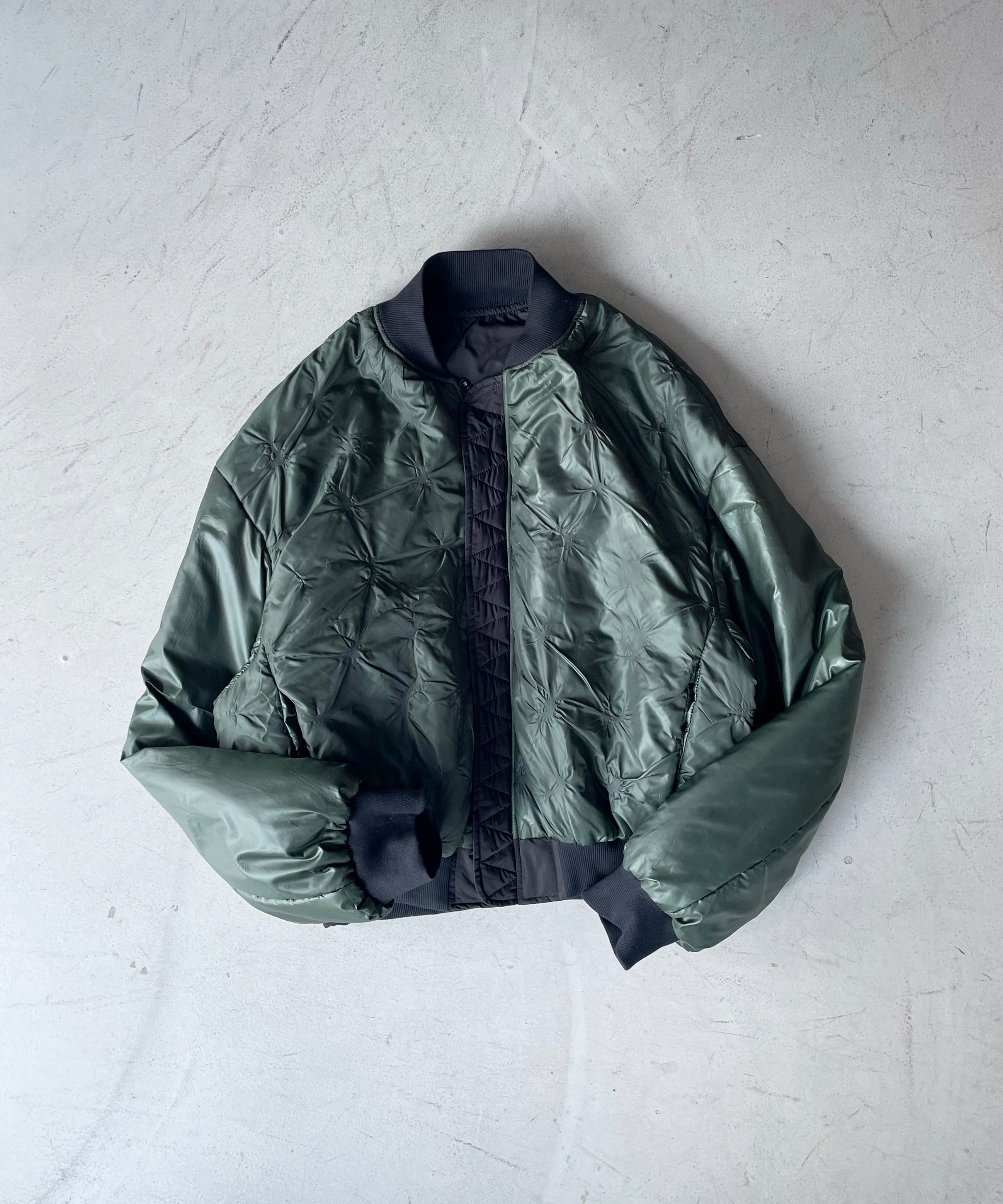 ryaw Hidden bomber jacket "BLACK"