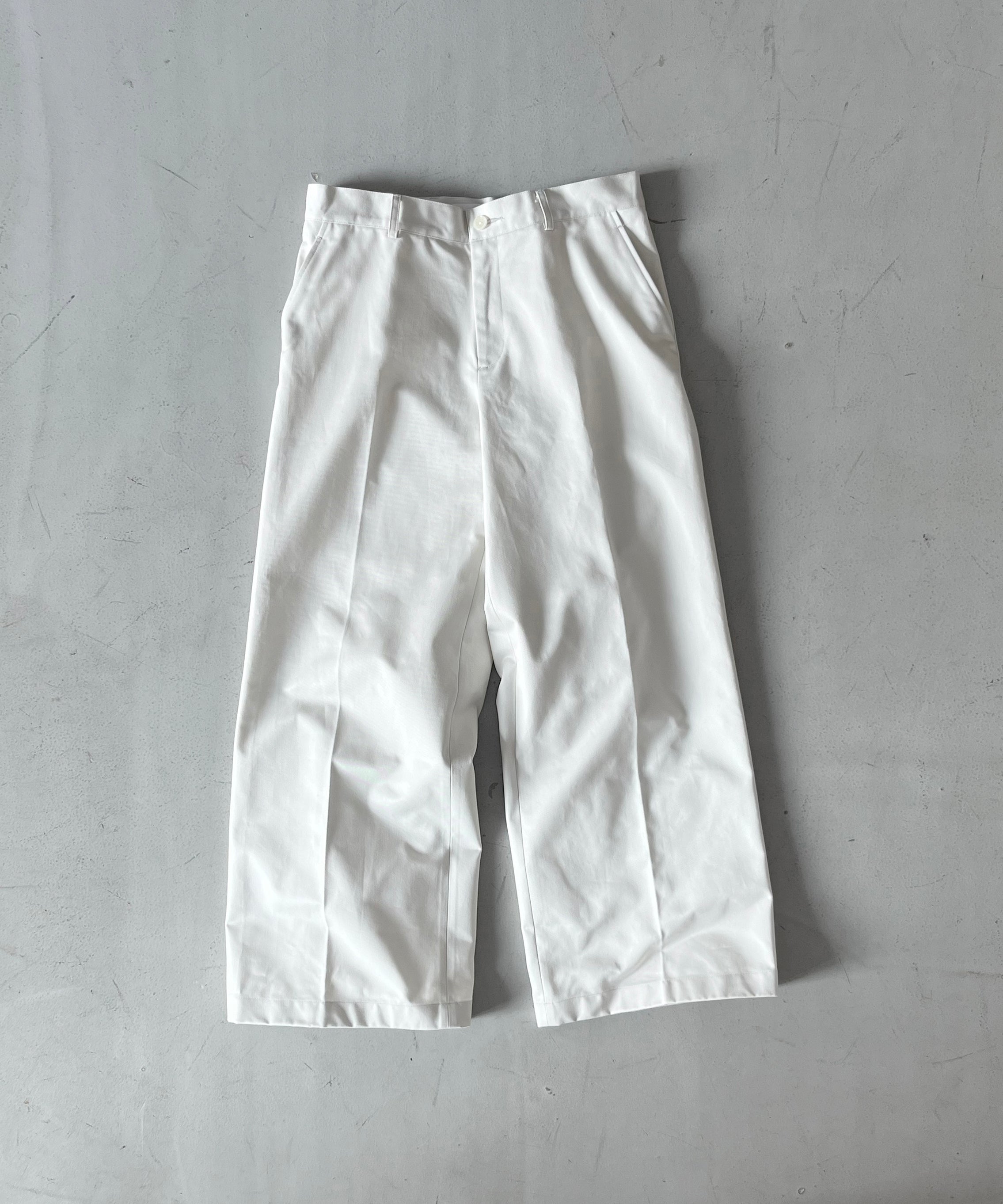 【EXCLUSIVE】NEONSIGN Triple-twisted wide pants "CEMENT"