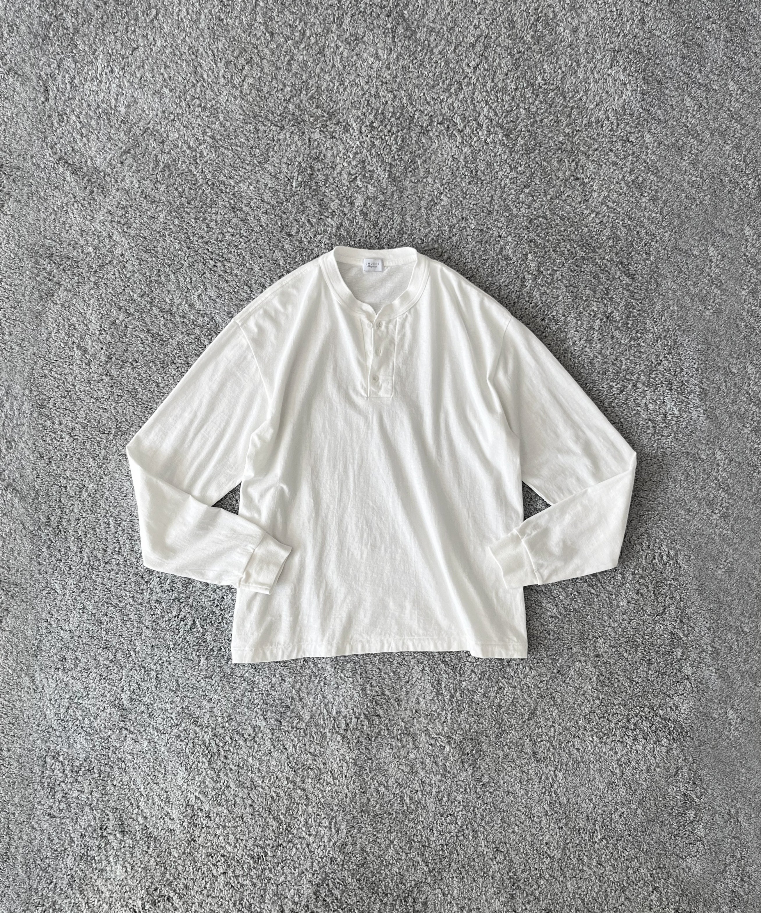 UNUSED Us2592 long-sleeve henry neck t-shirt "WHITE"