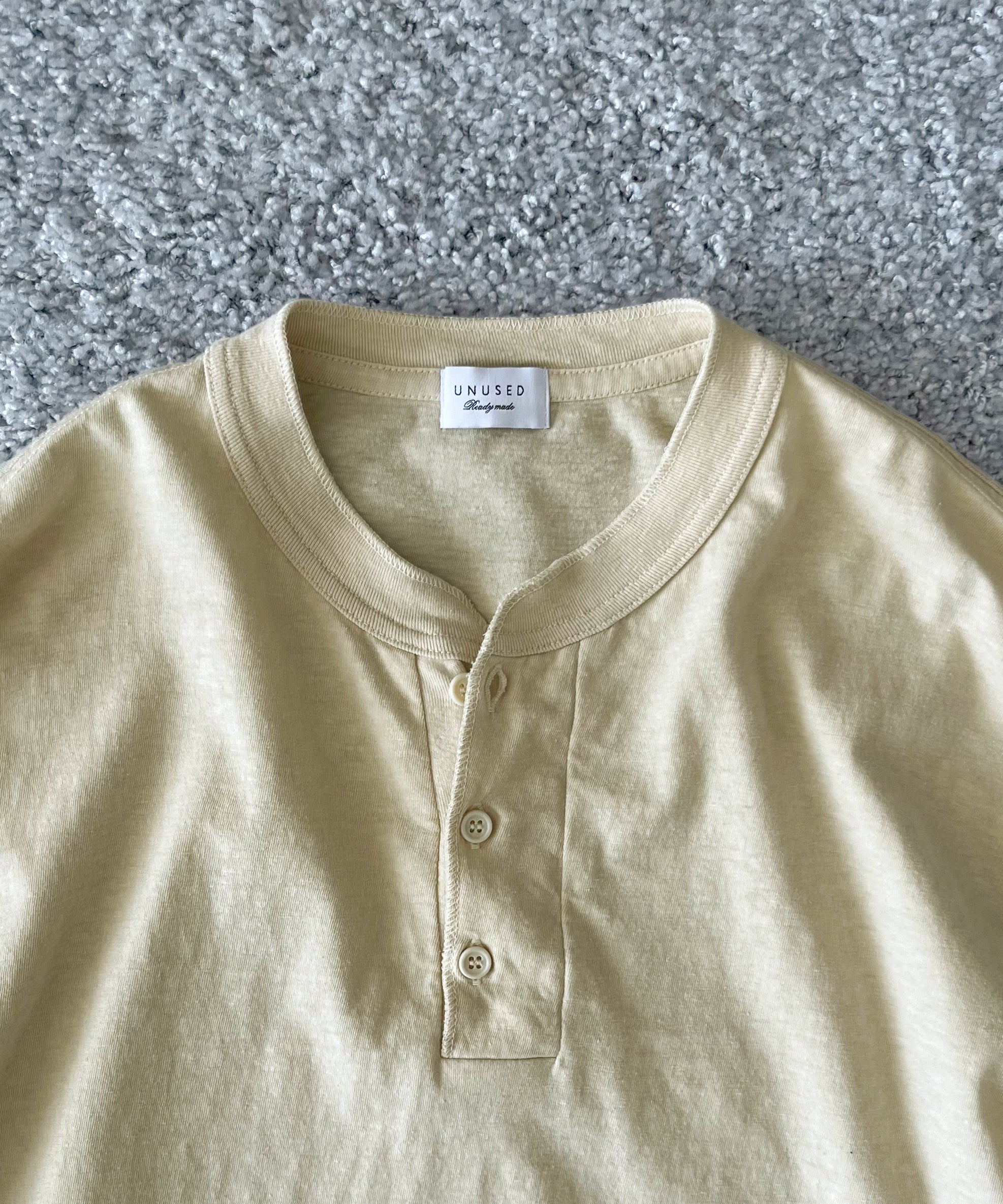 UNUSED Us2592 long-sleeve henry neck t-shirt "ECRU"