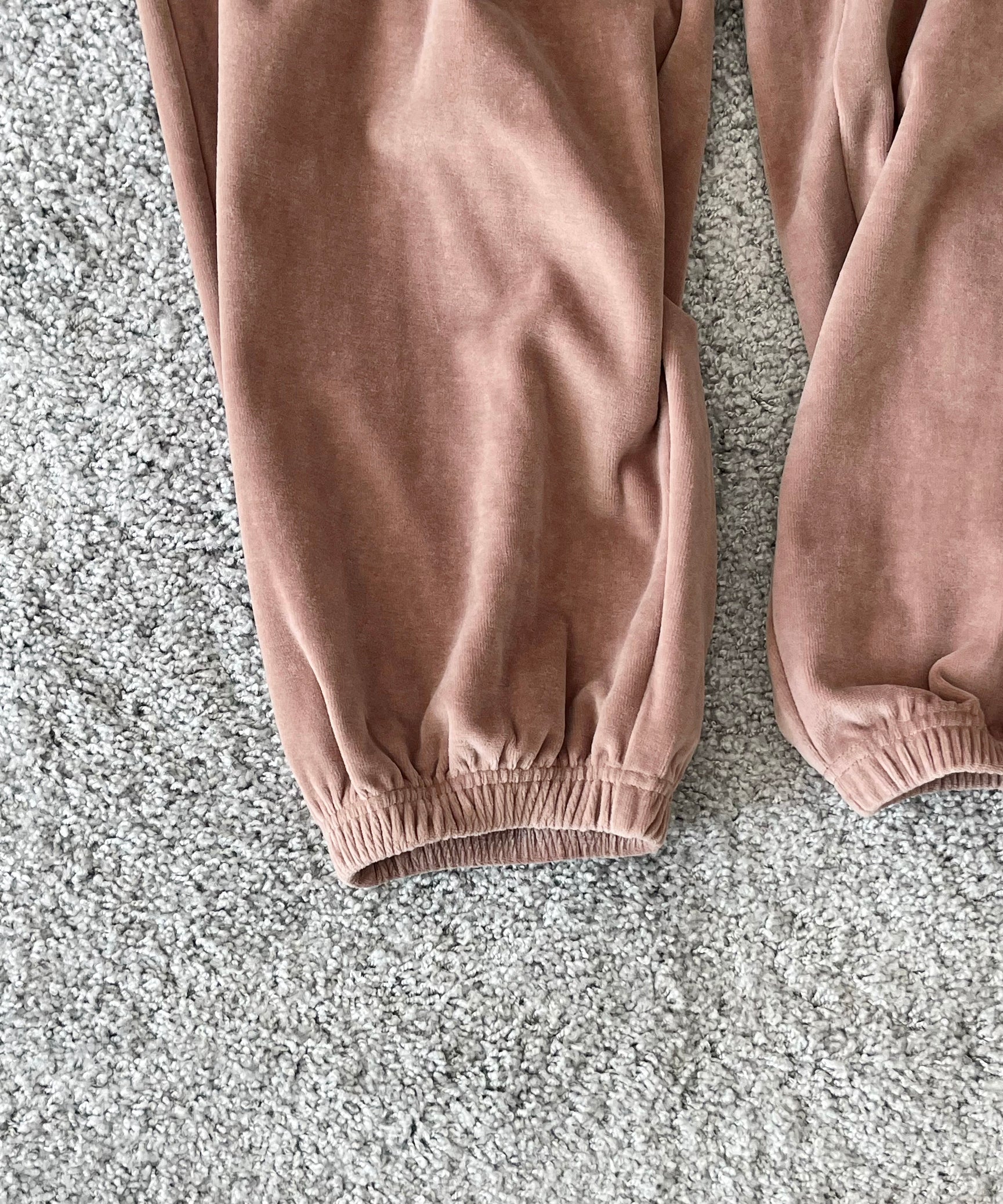 Baserange Pillow sweatpants "TECTOBROWN"
