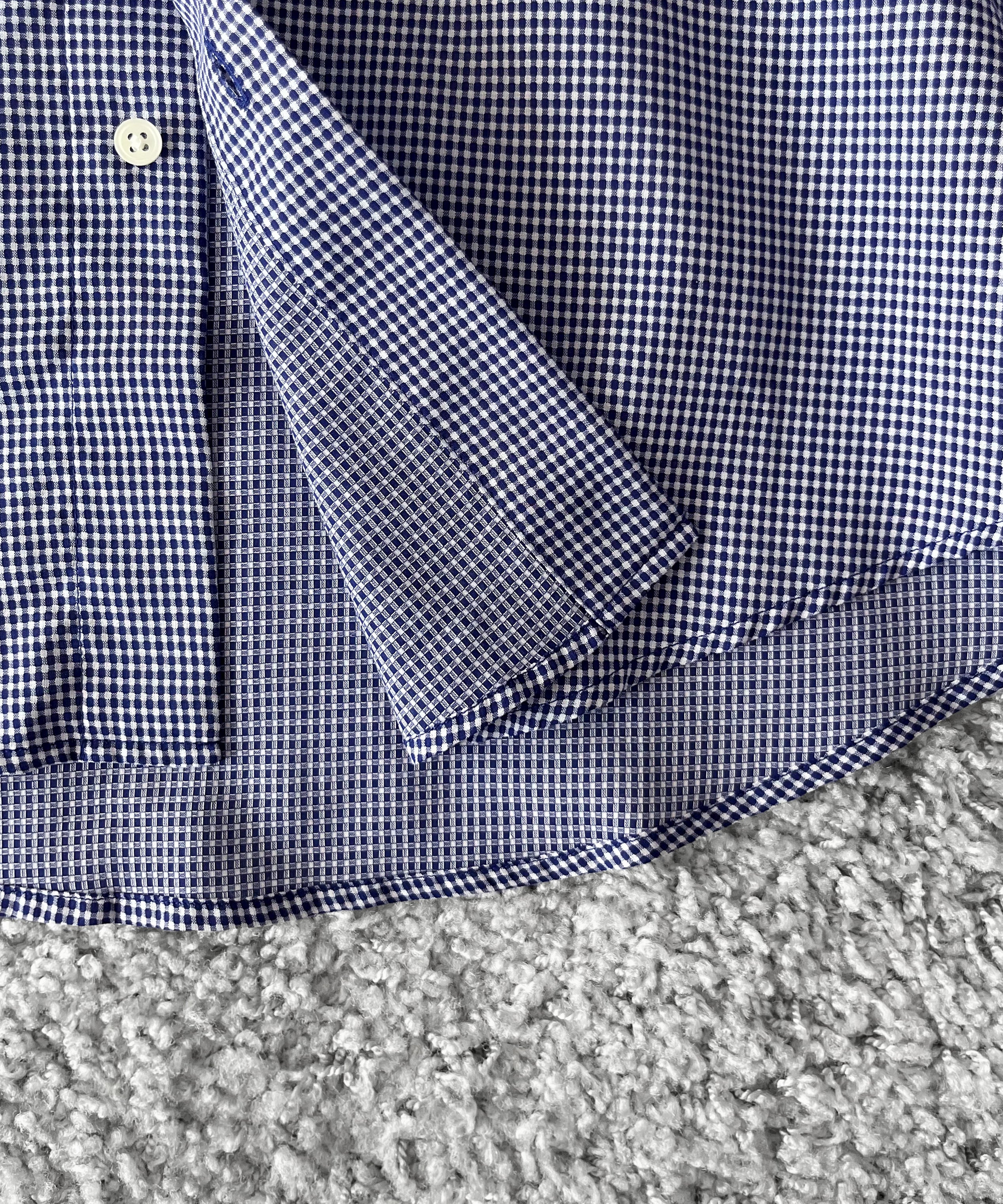 ISSUETHINGS 26a/120-c2-00 "WHITE & NAVY BLUE"