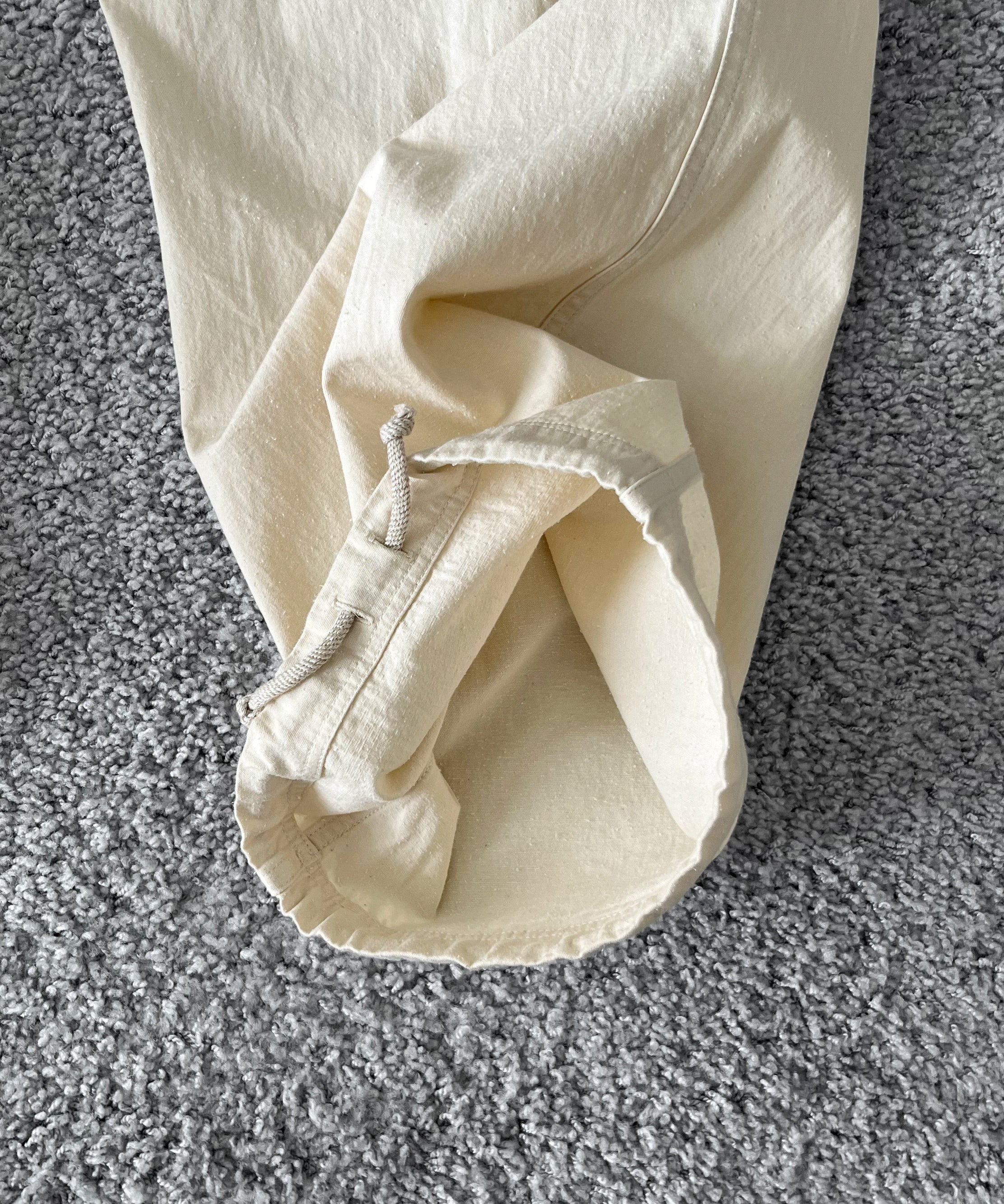 【EXCLUSIVE】WHOWHAT Origami pocket cargo pants "IVORY"