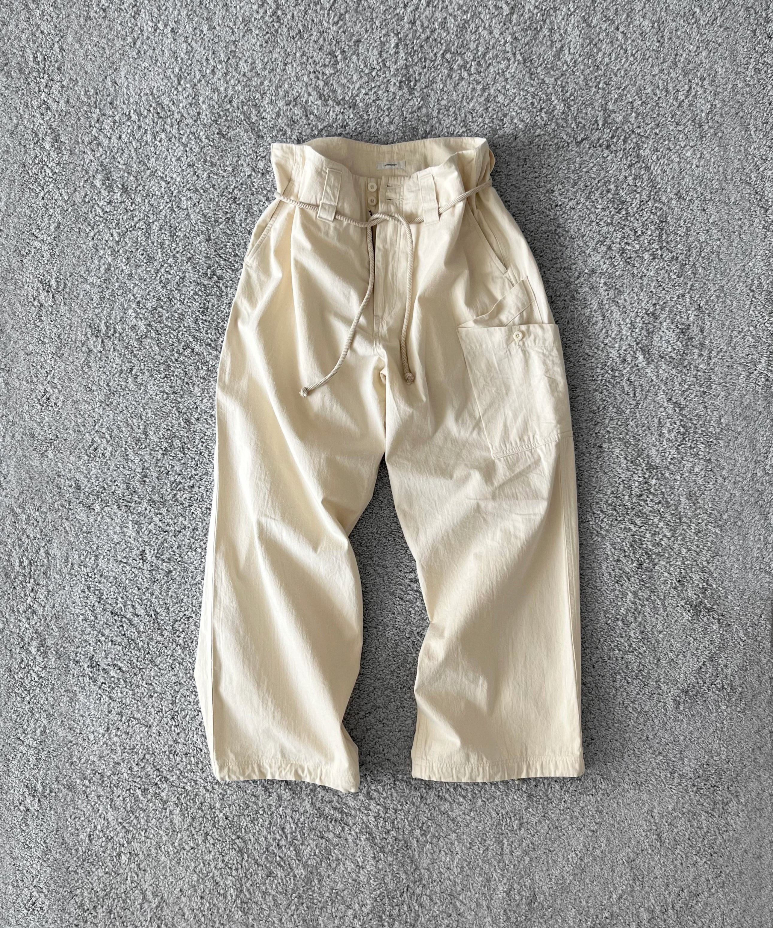 【EXCLUSIVE】WHOWHAT Origami pocket cargo pants "BLACK"