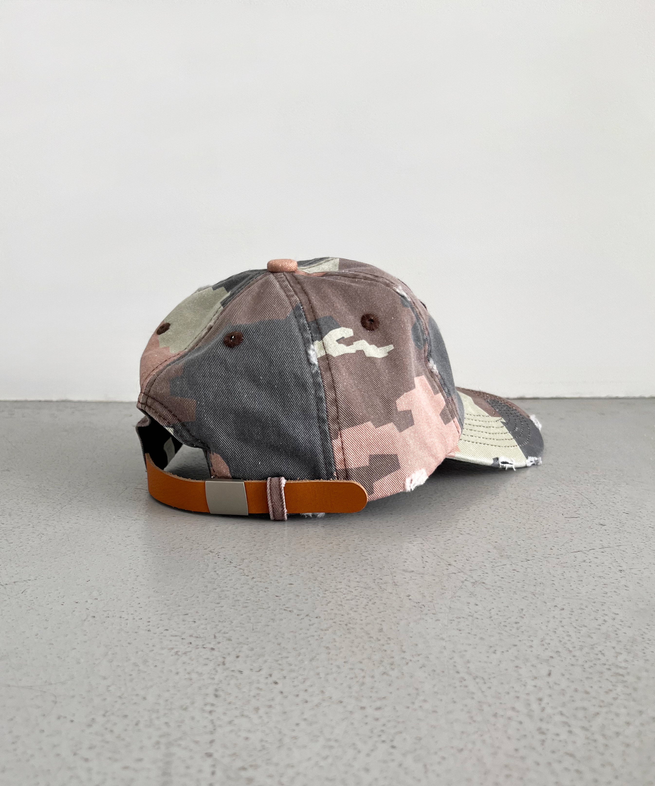 FAF(FAKE AS FLOWERS) Emblem cap "BROWN CAMO"
