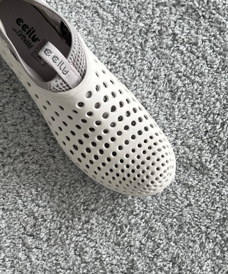 ccilu Amazon ace "WHITE"