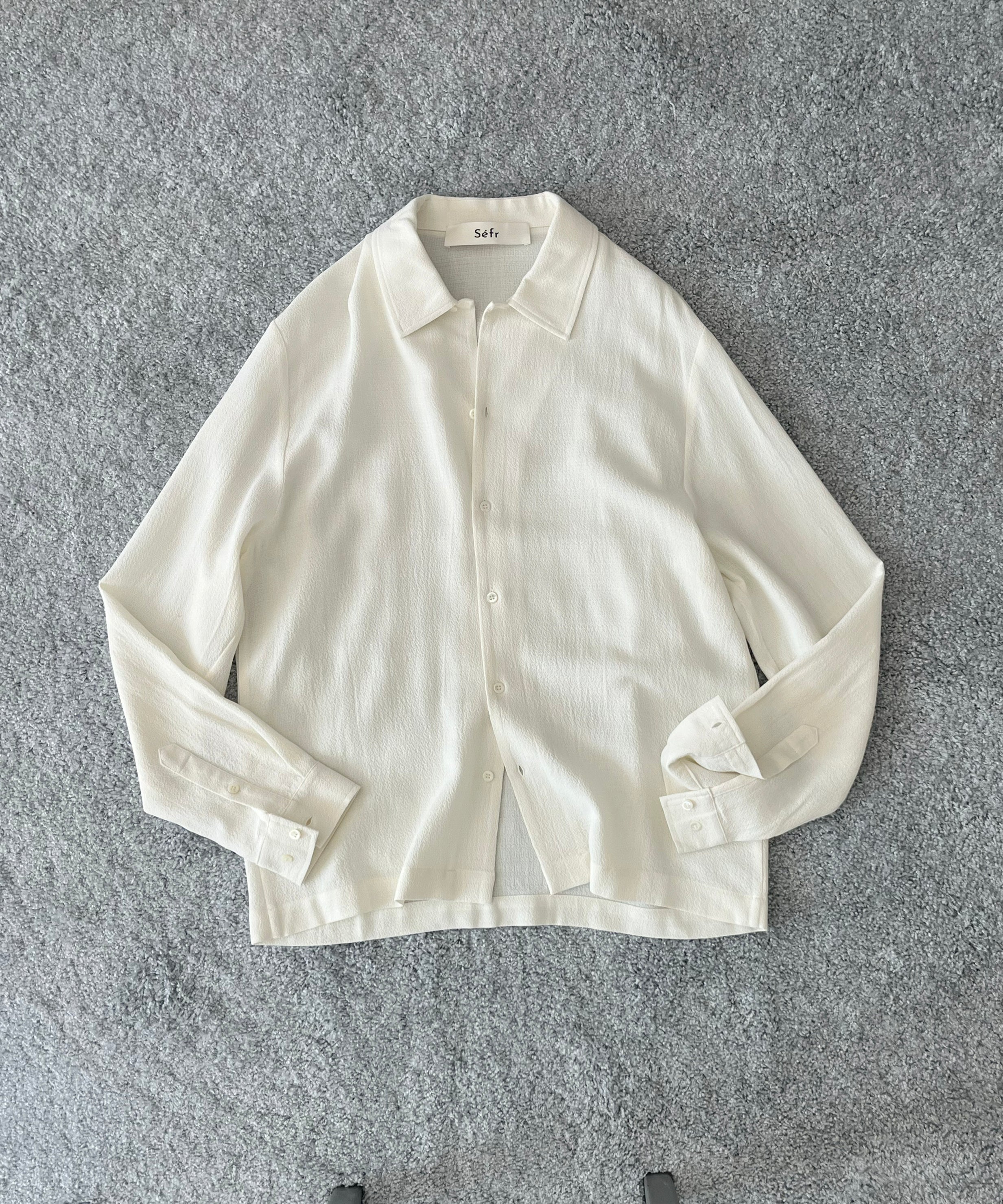 sefr Sense shirt "OFF WHITE CREPE"