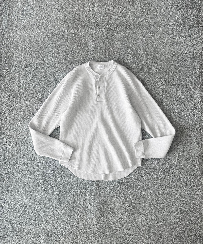 UNUSED Us2595 long-sleeve henry neck waffle t-shirt "CORAL"