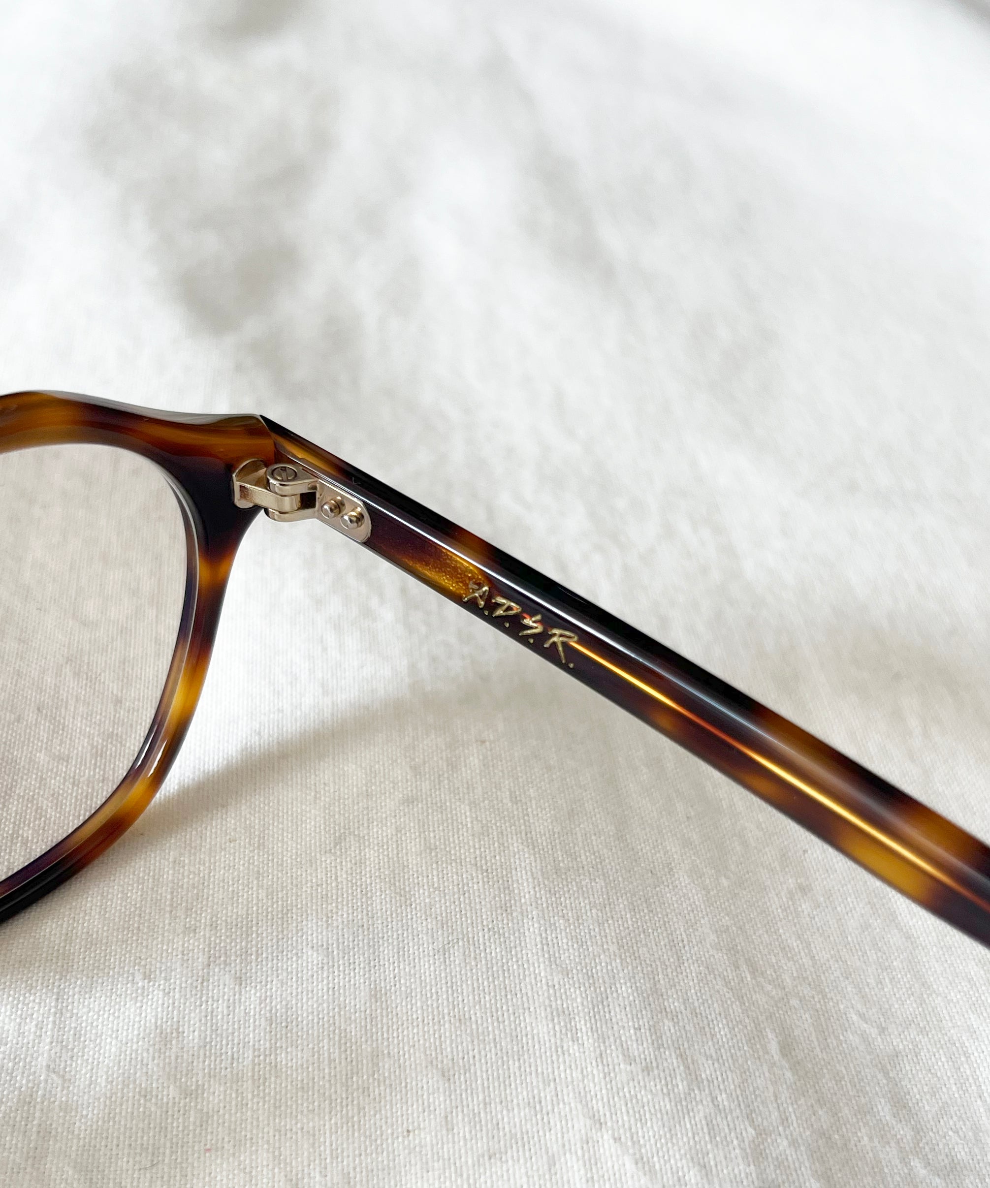 A.D.S.R. Satchmo "HABANA BROWN"