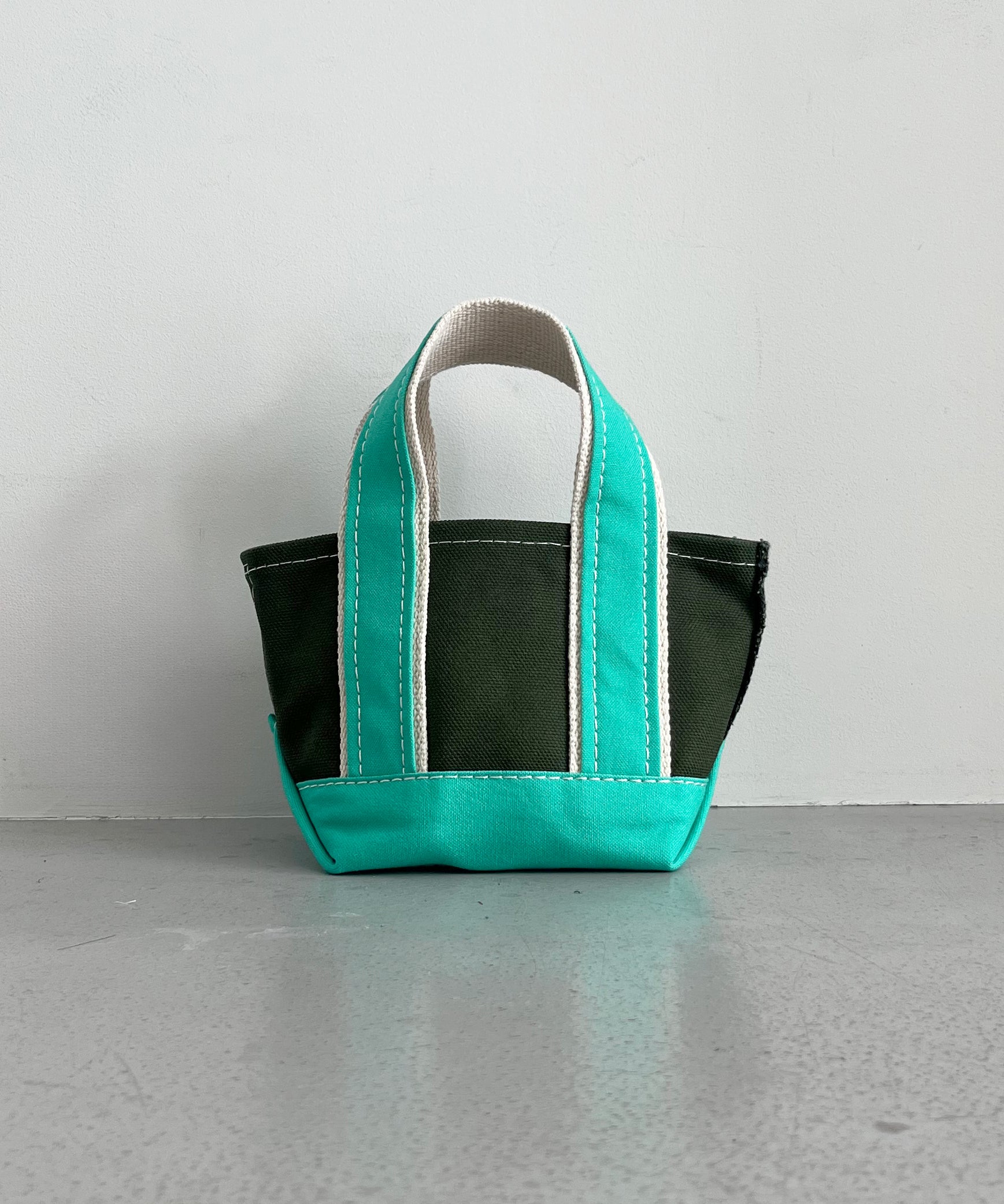 KOOKY ZOO Kooky bag "IVORY×KELLY GREEN"