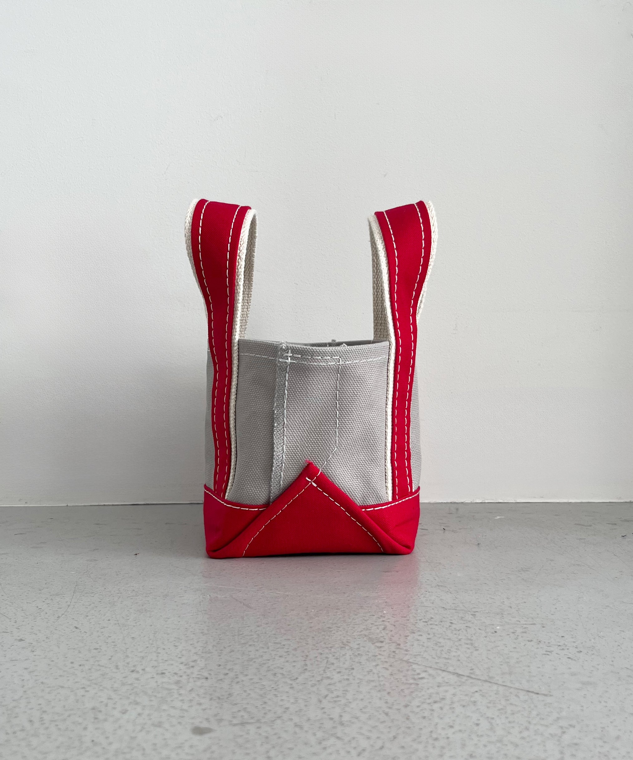 KOOKY ZOO Kooky bag "GRAY×RED"