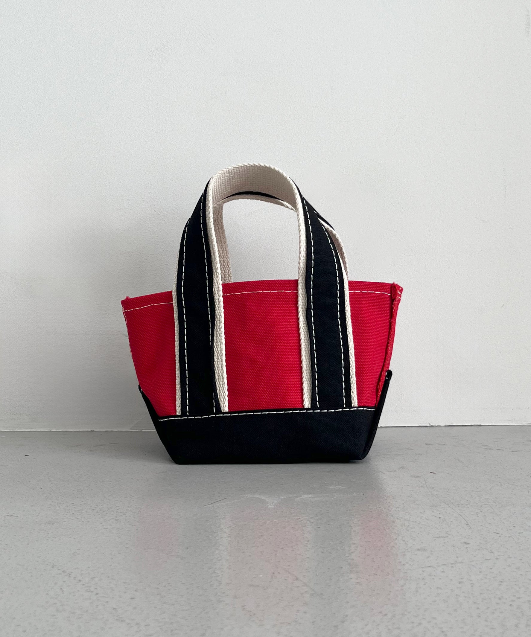 KOOKY ZOO Kooky bag "BROWN×NAVY"