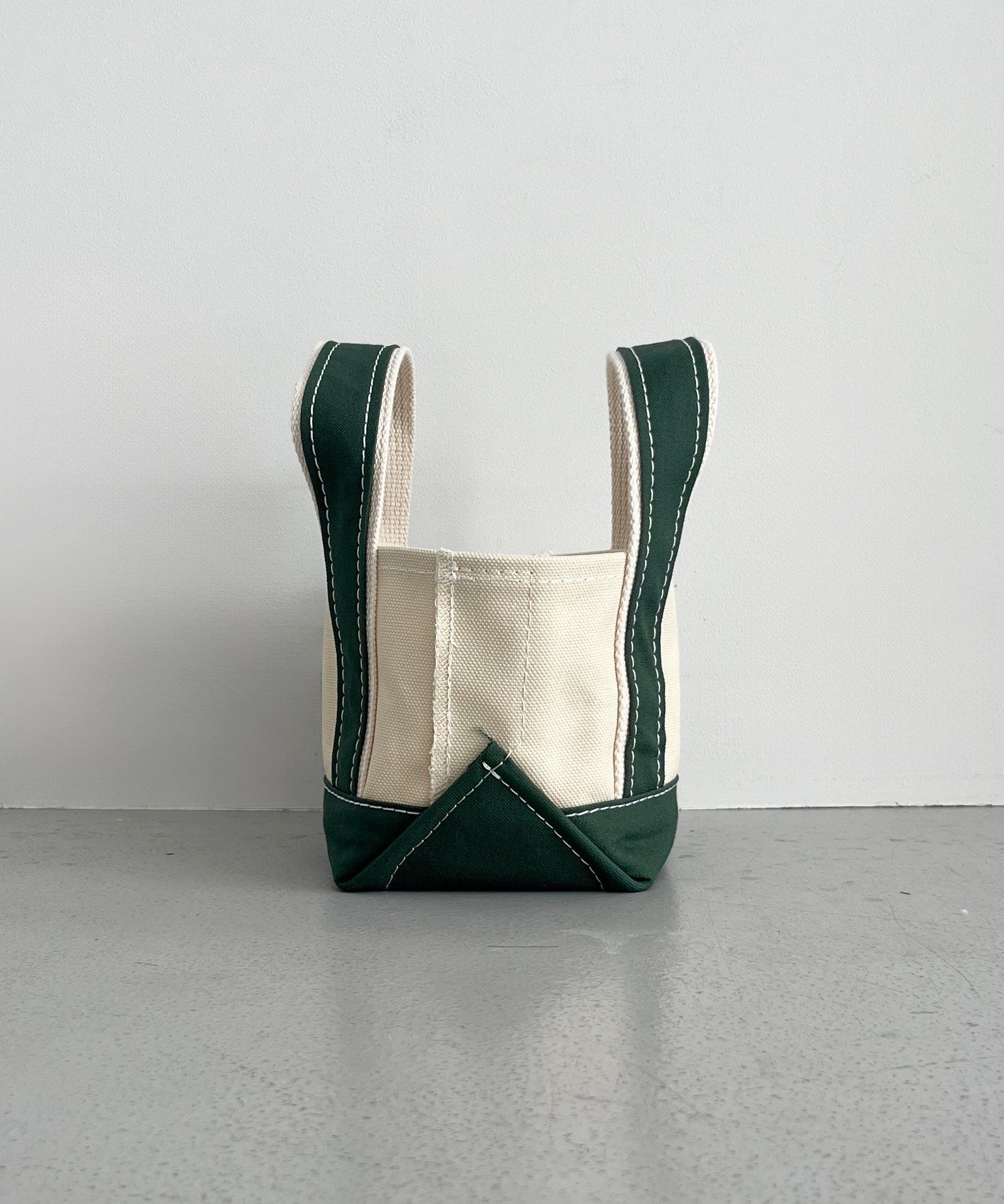 KOOKY ZOO Kooky bag "IVORY×DARK GREEN"