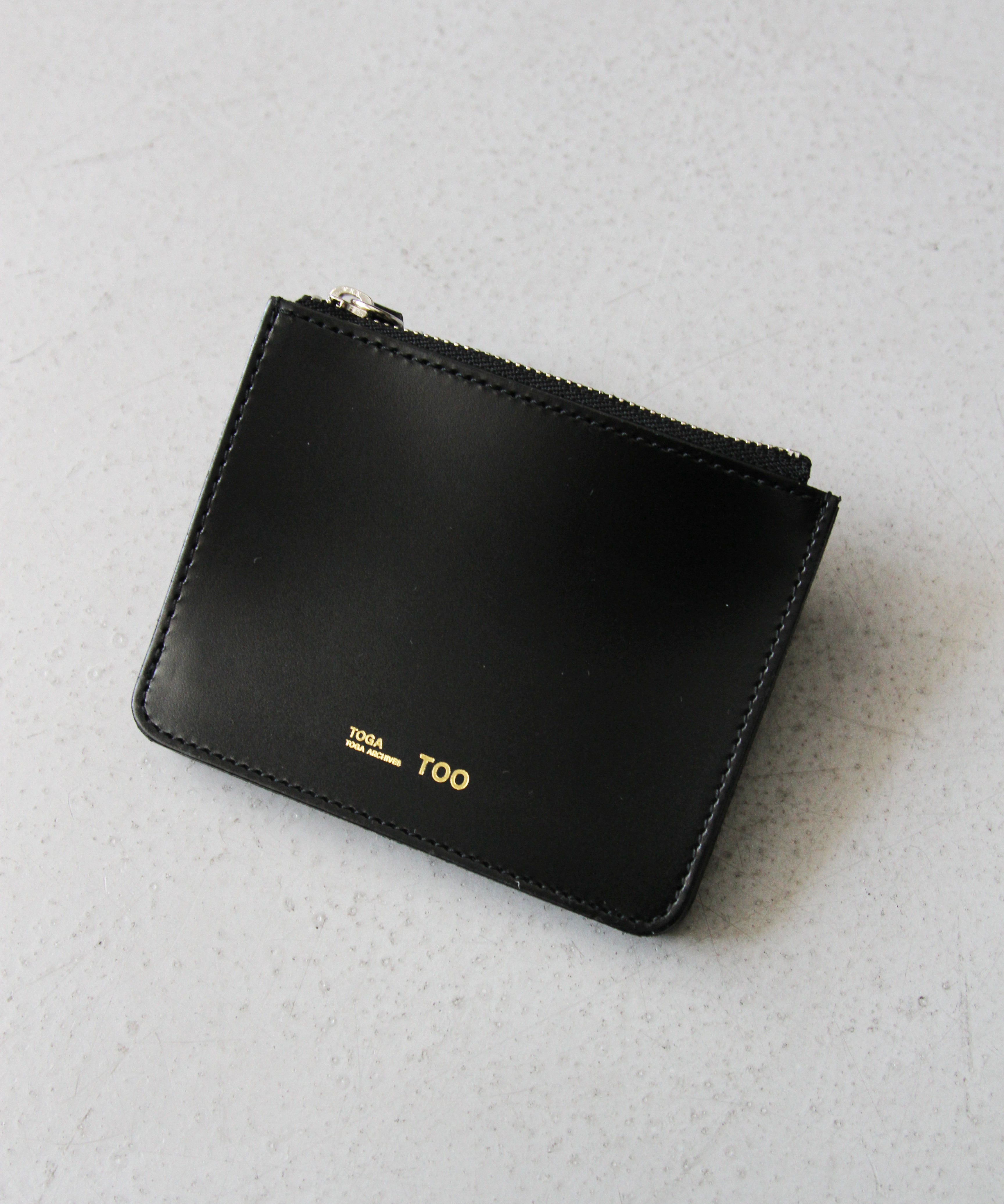 TOGA VIRILIS Leather wallet square tip "BLACK"