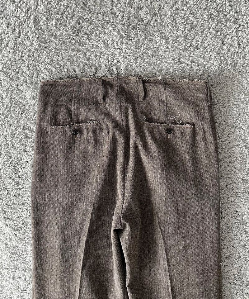 ISSUETHINGS 26b/118-wn-00 "GRAY BEIGE"