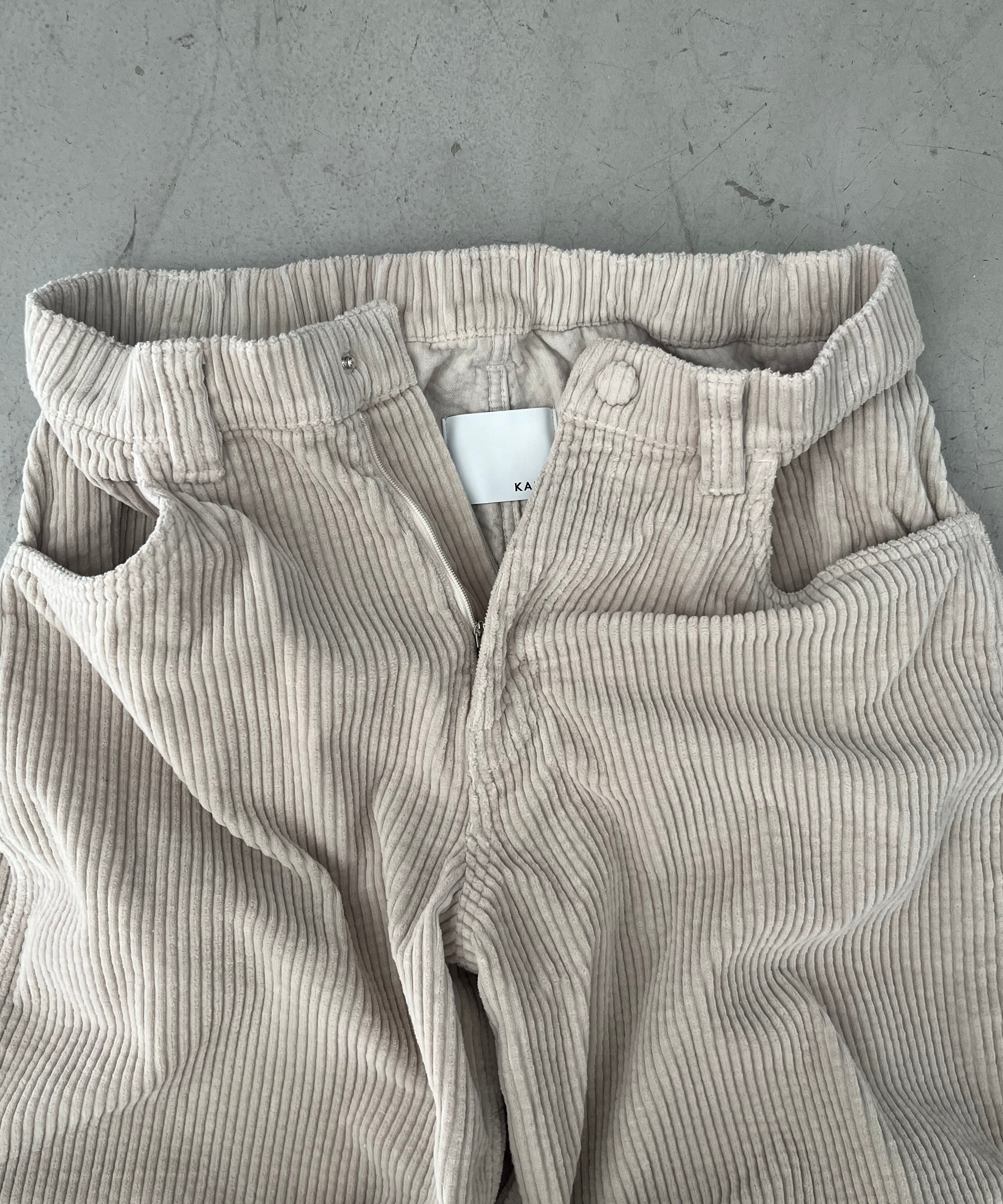 KAIKO Colored cord wides "L.BEIGE"