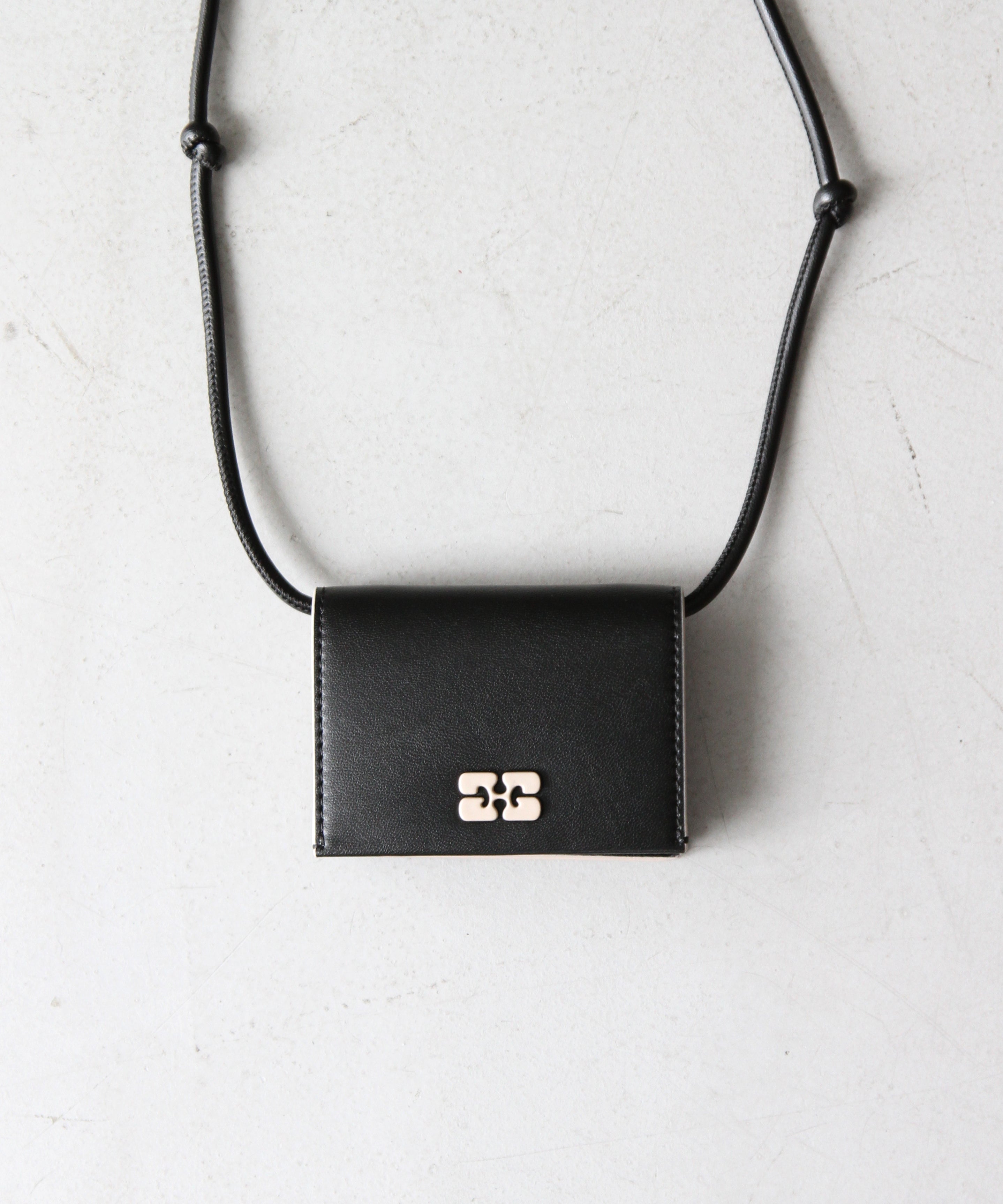 GANNI Bou Wallet On Strap "BLACK"