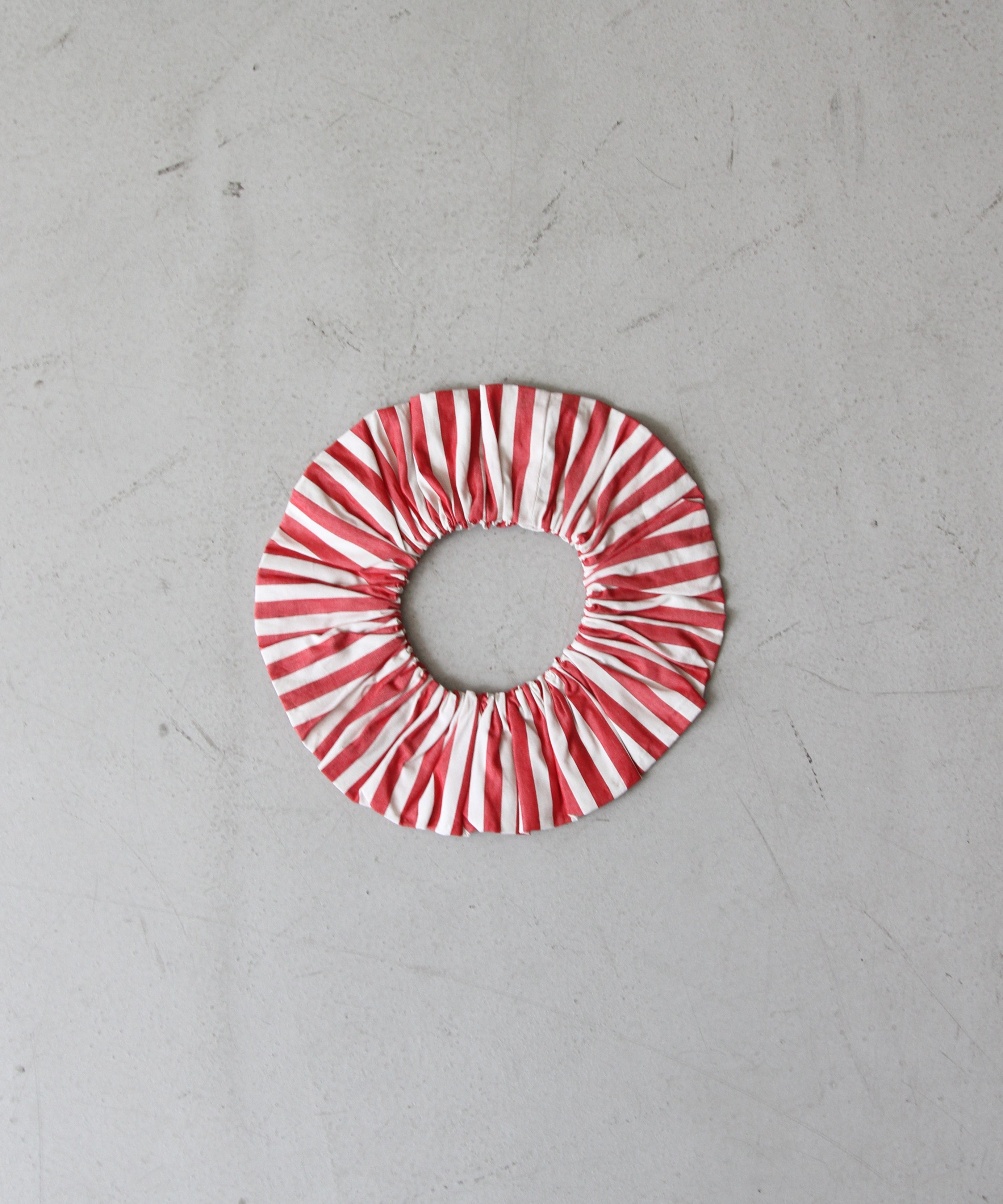 GANNI Stripe Cotton Scrunchie "BARBADOS CHERRY"