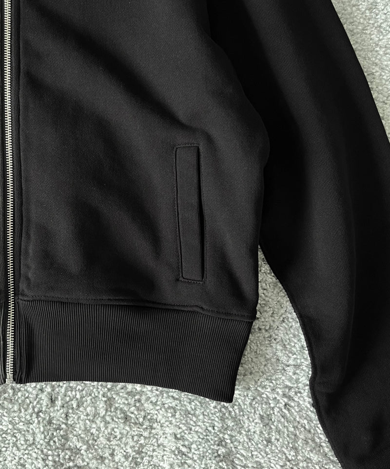 entire studios Standard track jacket “BLACK”