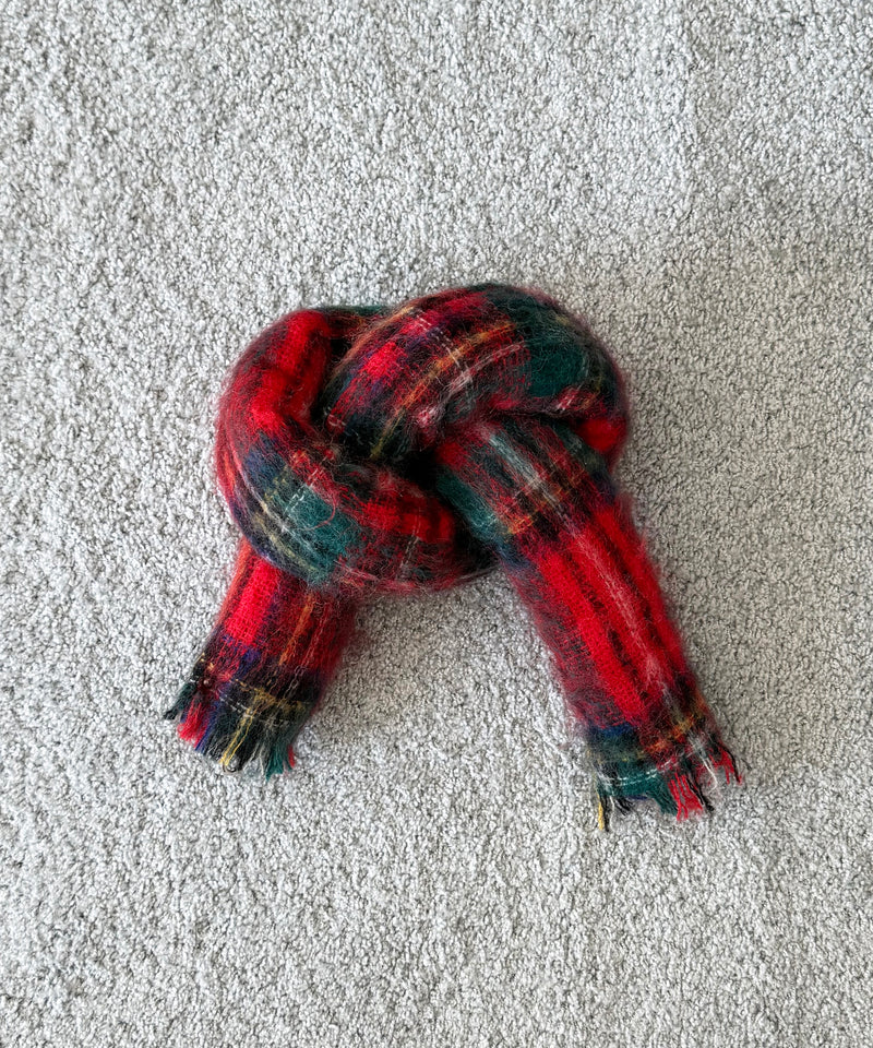 BLESS Mohairbrezel "RED CHECK MOHAIR"