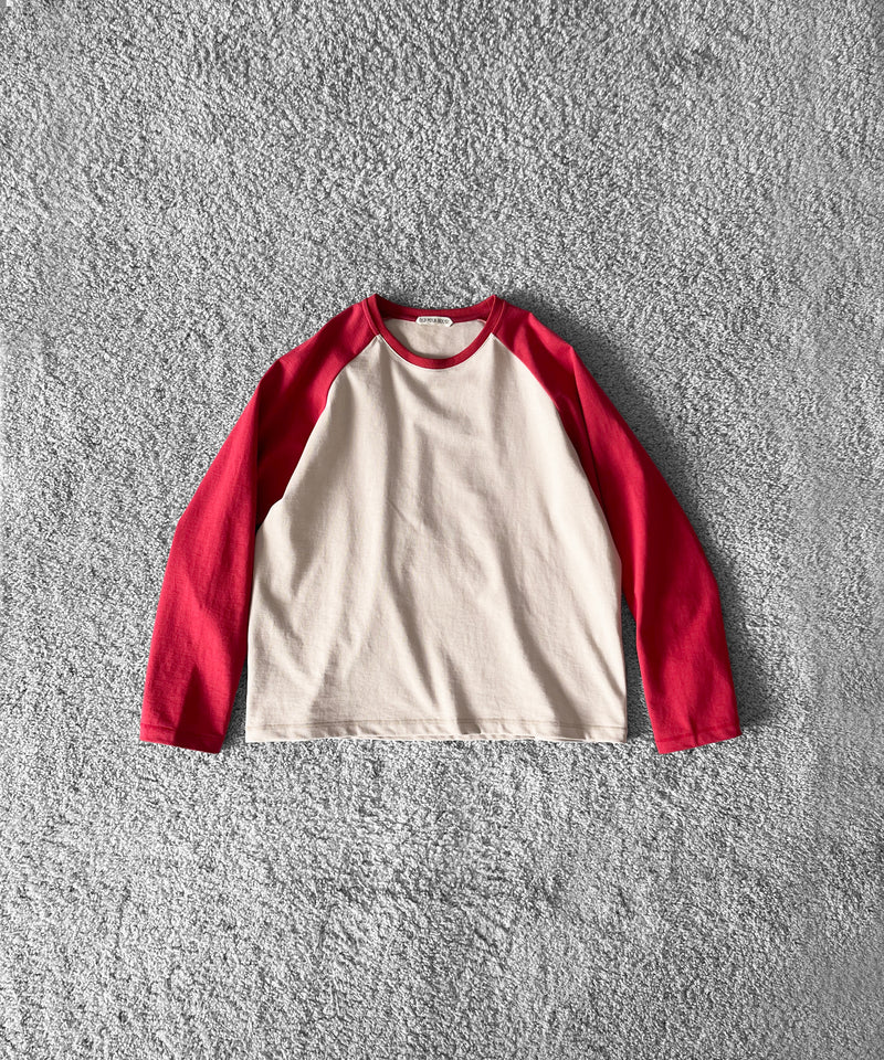 OLD FOLK HOUSE Raglan sleeve t-shirt "RED / BEIGE"